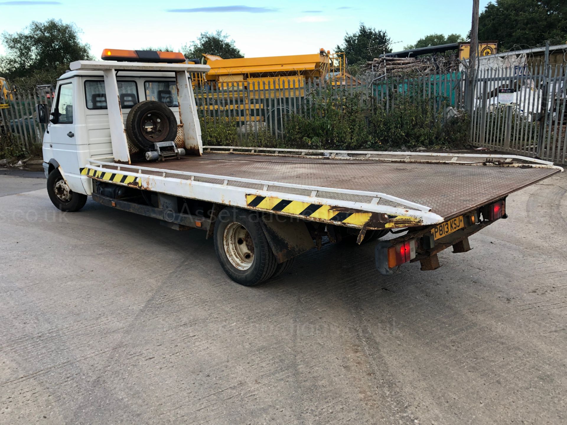 1997 IVECO DAILY (D) 2.8TD 35.10 C/C SWB WHITE RECOVERY TRUCK, 17ft TILT AND SLIDE BODY *NO VAT* - Image 10 of 17