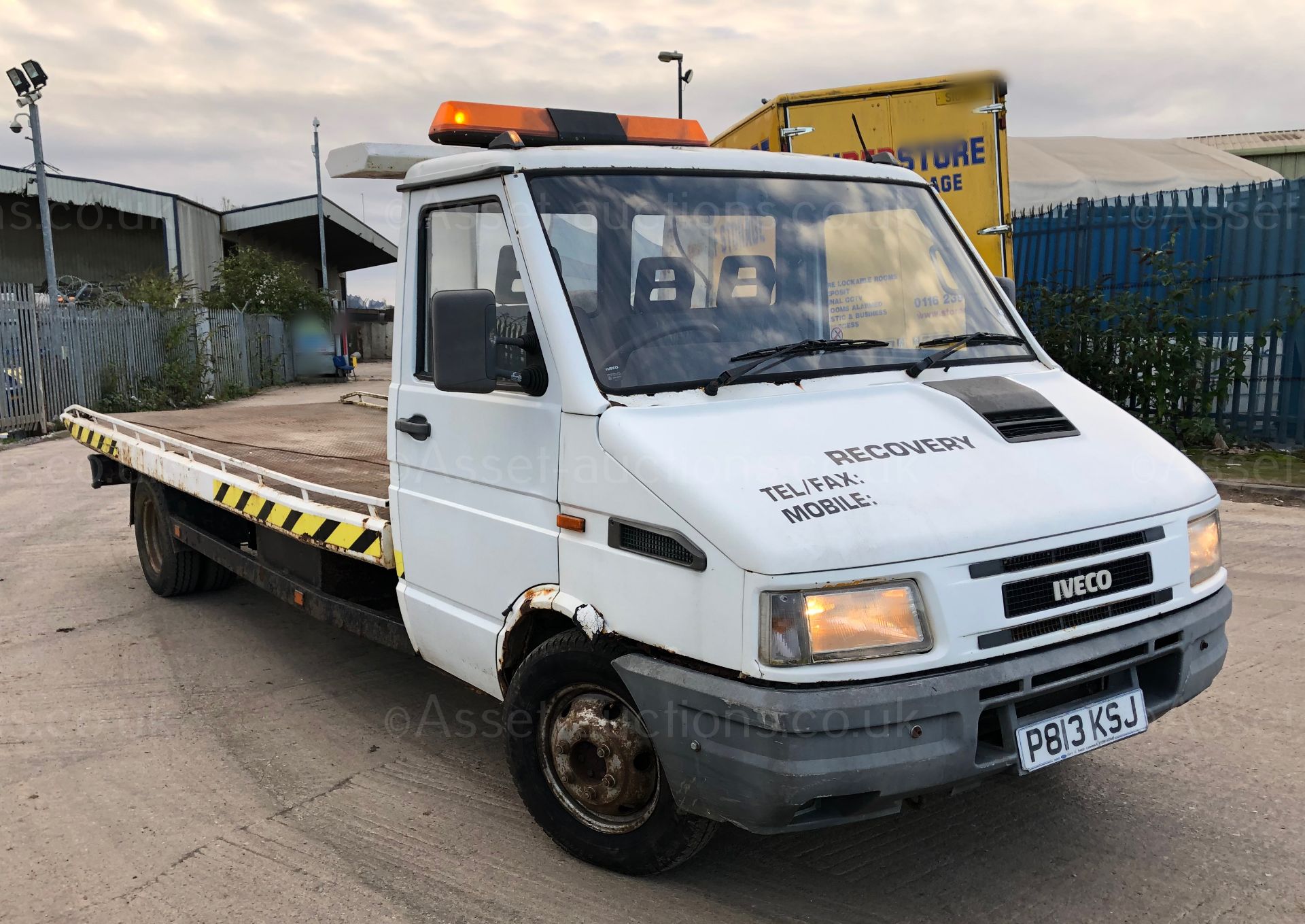 1997 IVECO DAILY (D) 2.8TD 35.10 C/C SWB WHITE RECOVERY TRUCK, 17ft TILT AND SLIDE BODY *NO VAT* - Image 2 of 17