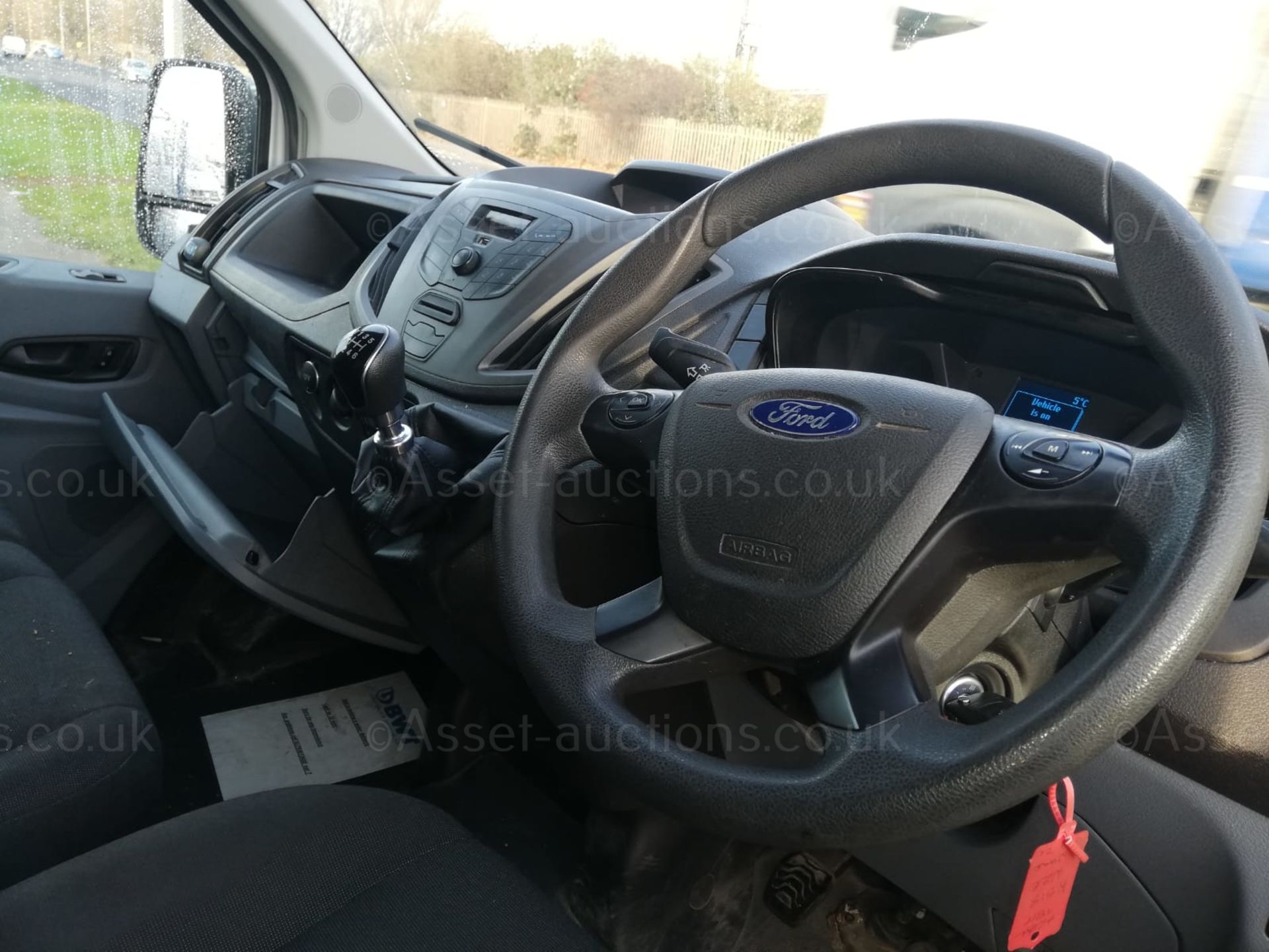 2018 FORD TRANSIT 350 FWD L2H2 WHITE PANEL VAN, 108K MILES, EURO 6, PLY LINED, 2.0 DIESEL *PLUS VAT* - Image 10 of 10