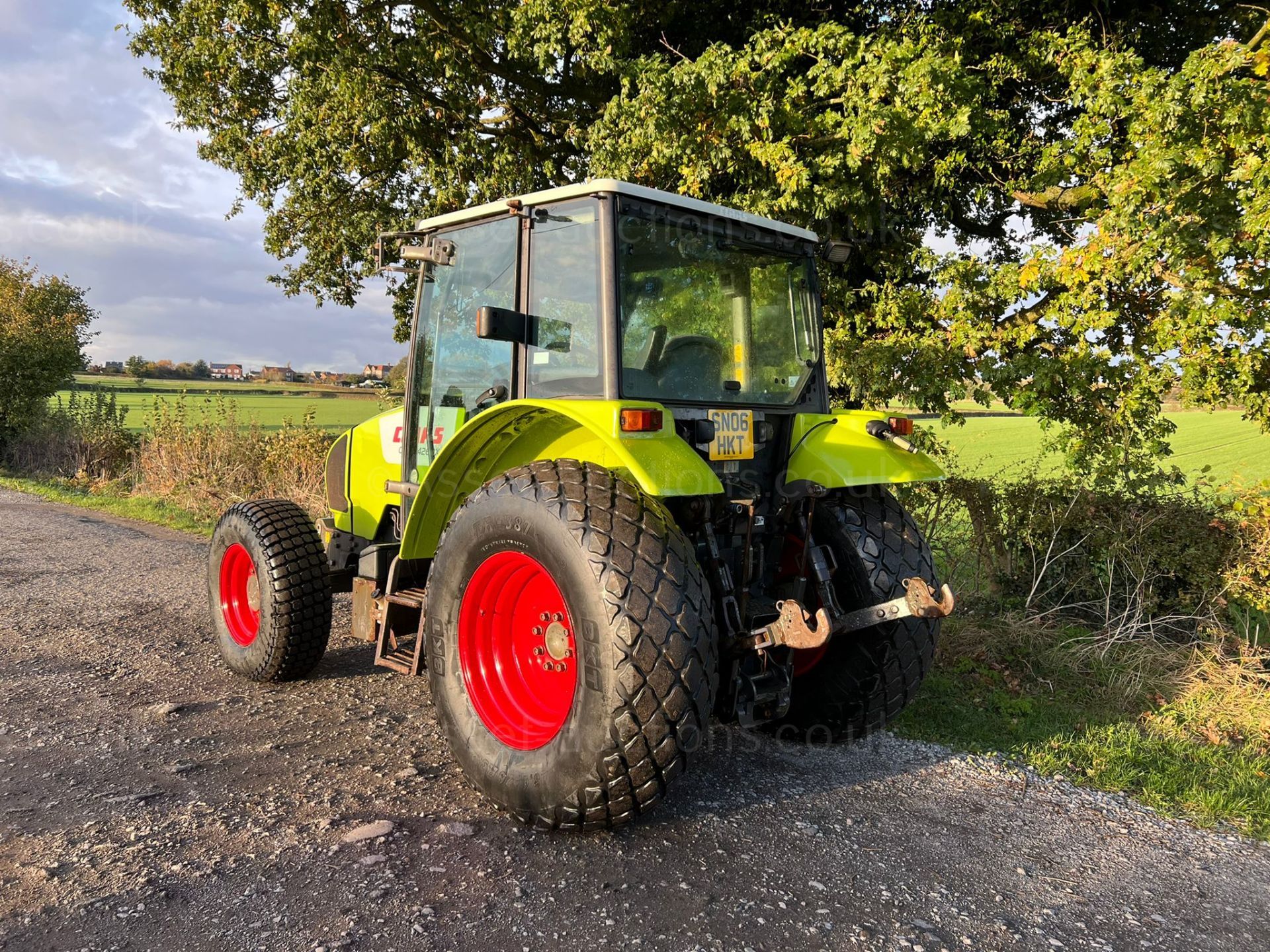 2006 CLAAS CLELTIS 426 RX 72hp 4WD TRACTOR, RUNS AND DRIVES, FULLY GLASS CAB, 7622 HOURS *PLUS VAT* - Image 5 of 13
