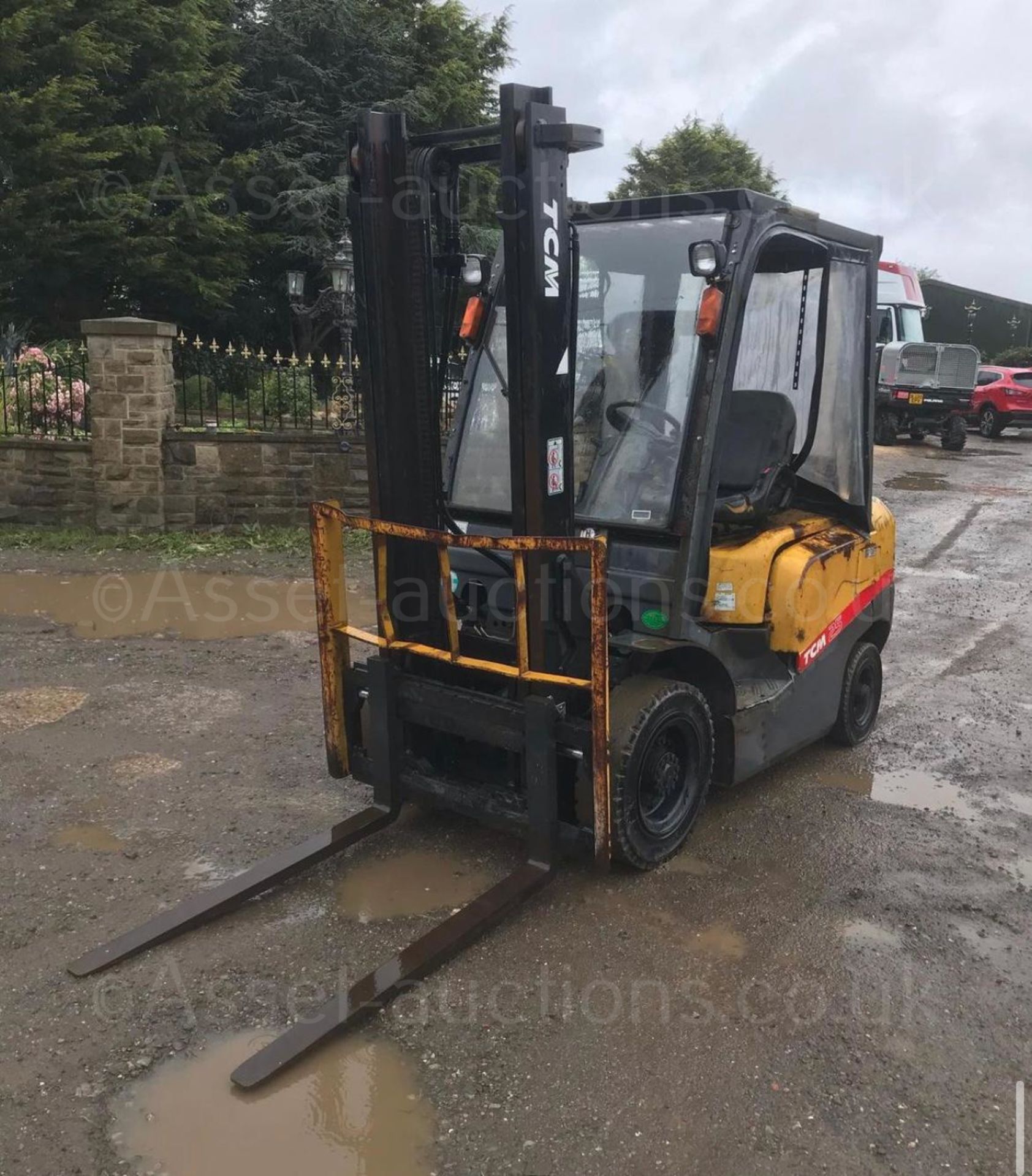 2007 TCM 25 FORKLIFT, RUNS, DRIVES AND LIFTS, 2.5 TON, SIDE SHIFT, LOW 7700 HOURS *PLUS VAT* - Image 3 of 5