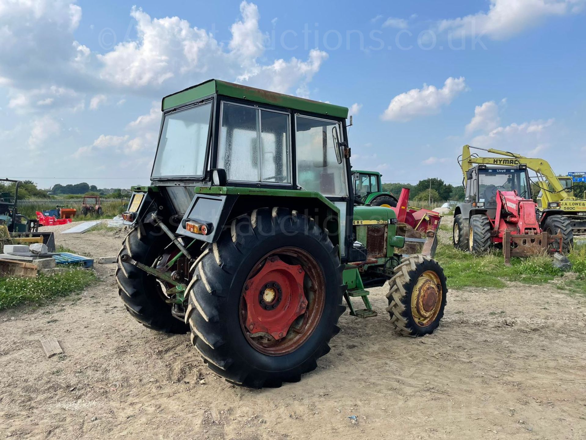 JOHN DEERE 2130 TRACTOR, RUNS AND DRIVES, ALL GEARS WORKS, 3 POINT LINKAGE, 79hp *PLUS VAT* - Image 8 of 11