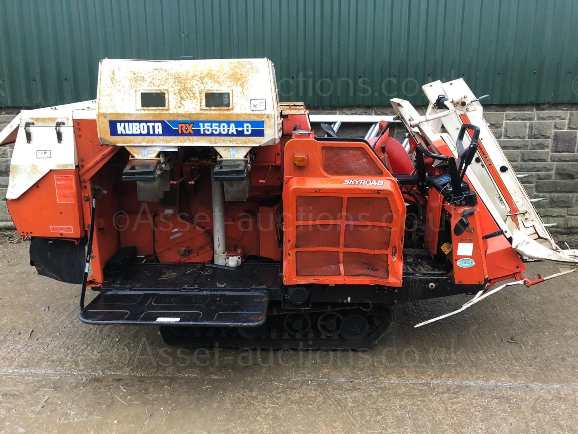 KUBOTA RX 1550A-D RICE HARVESTER DIESEL RUBBER TRACKS LEVER DRIVE *PLUS VAT* - Image 2 of 17