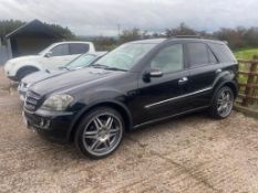 2005 MERCEDES ML 500 SE AUTO BLACK ESTATE, SHOWING 107K MILES, 5.0 PETROL *NO VAT*