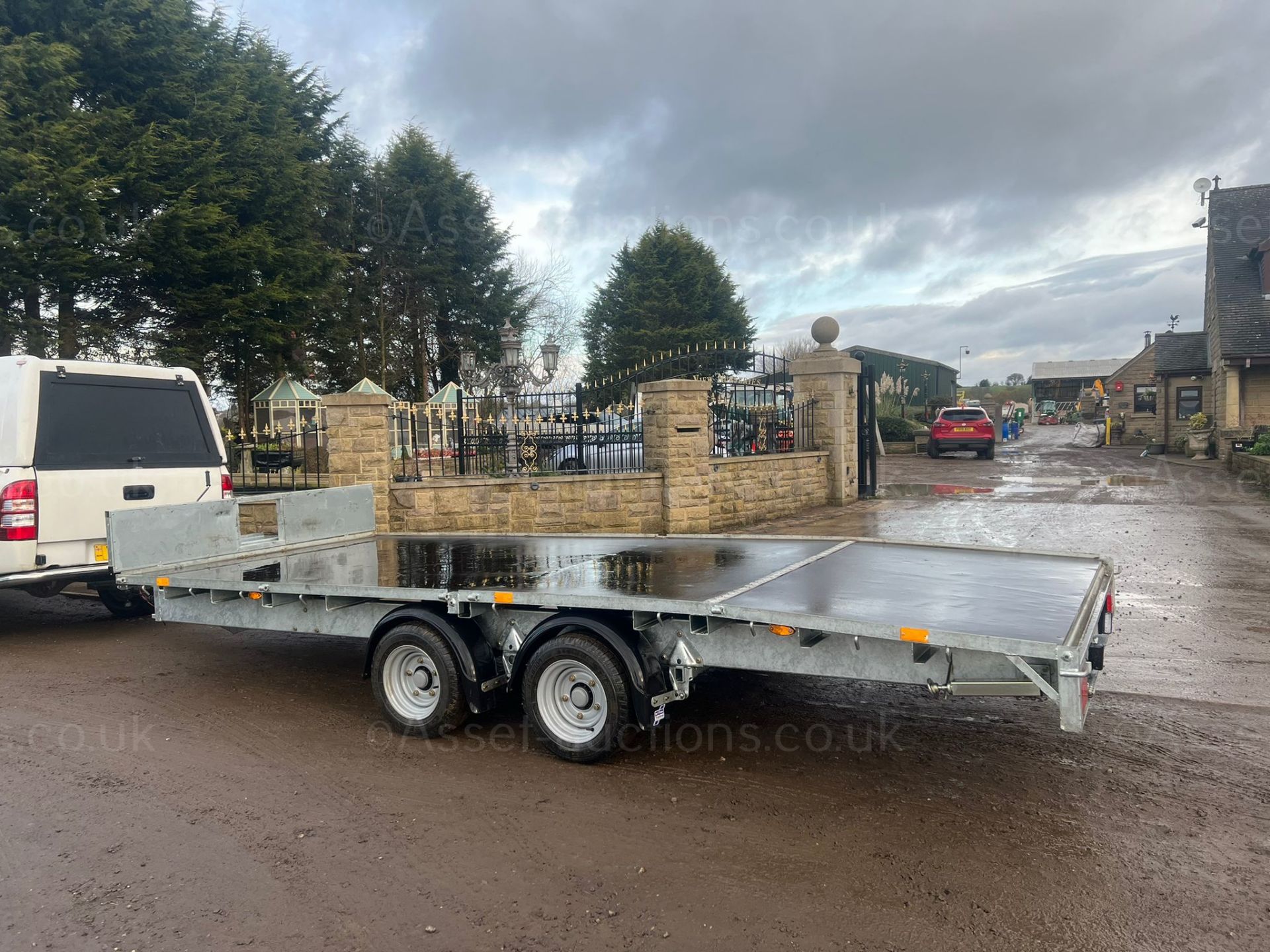 2021 IFOR WILLIAMS BEAVER TAIL TRAILER 16 FOOT, 3 MONTHS OLD, 16 FOOT BED *PLUS VAT* - Image 2 of 8