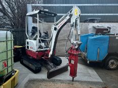 2015 TAKEUCHI TB215R 1.5 TON MINI DIGGER WITH 2020 ES MANUFACTURING ESB00 ROCK BREAKER *PLUS VAT*