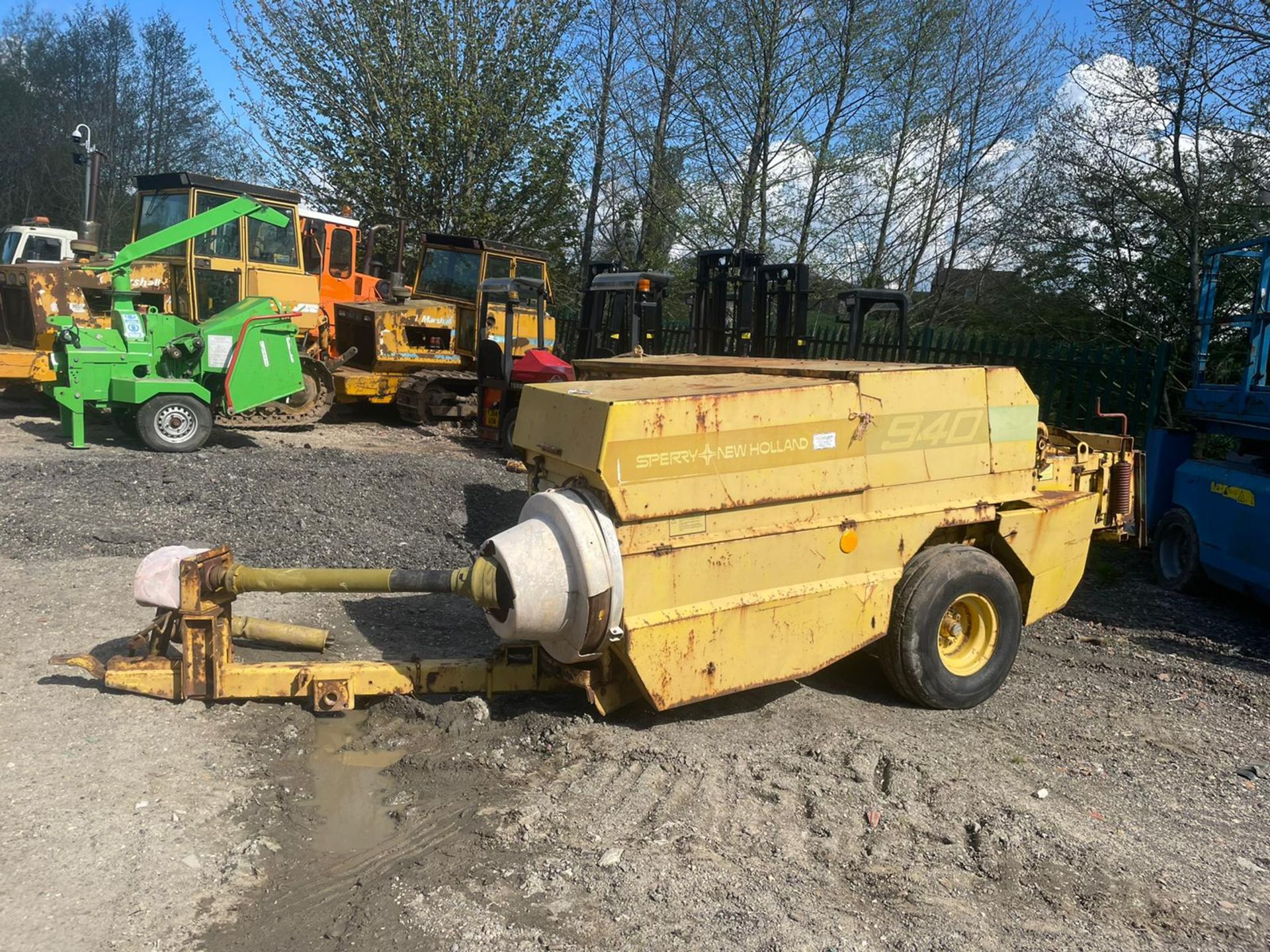 NEW HOLLAND 940 SQUARE BALER, IN WORKING ORDER, WITH PTO *PLUS VAT* - Image 2 of 7