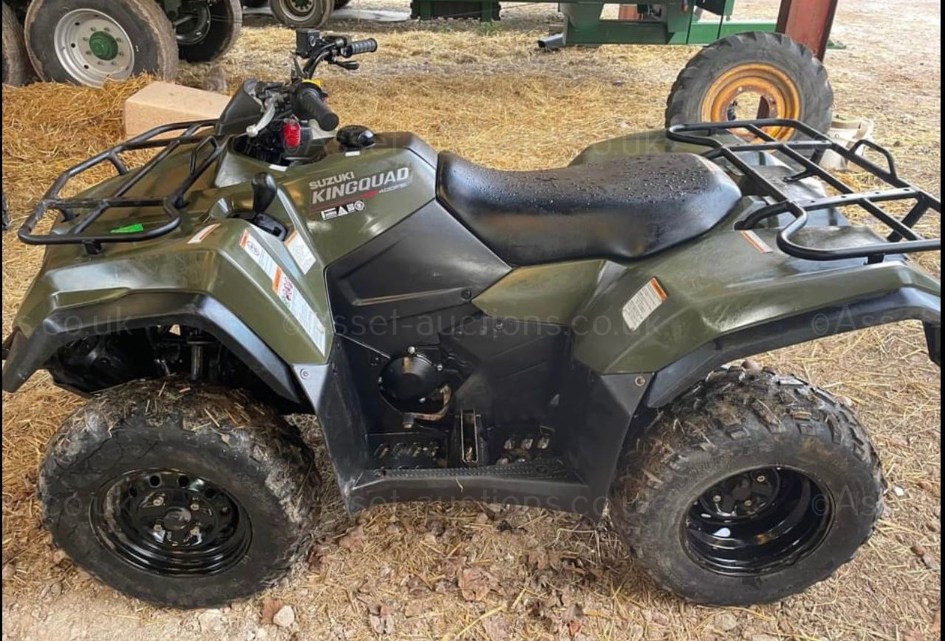 2018 SUZUKI KING QUAD 400 4WD FARM QUAD BIKE, RUNS AND DRIVES WELL, SHOWING A LOW 680 HOURS - Image 3 of 7