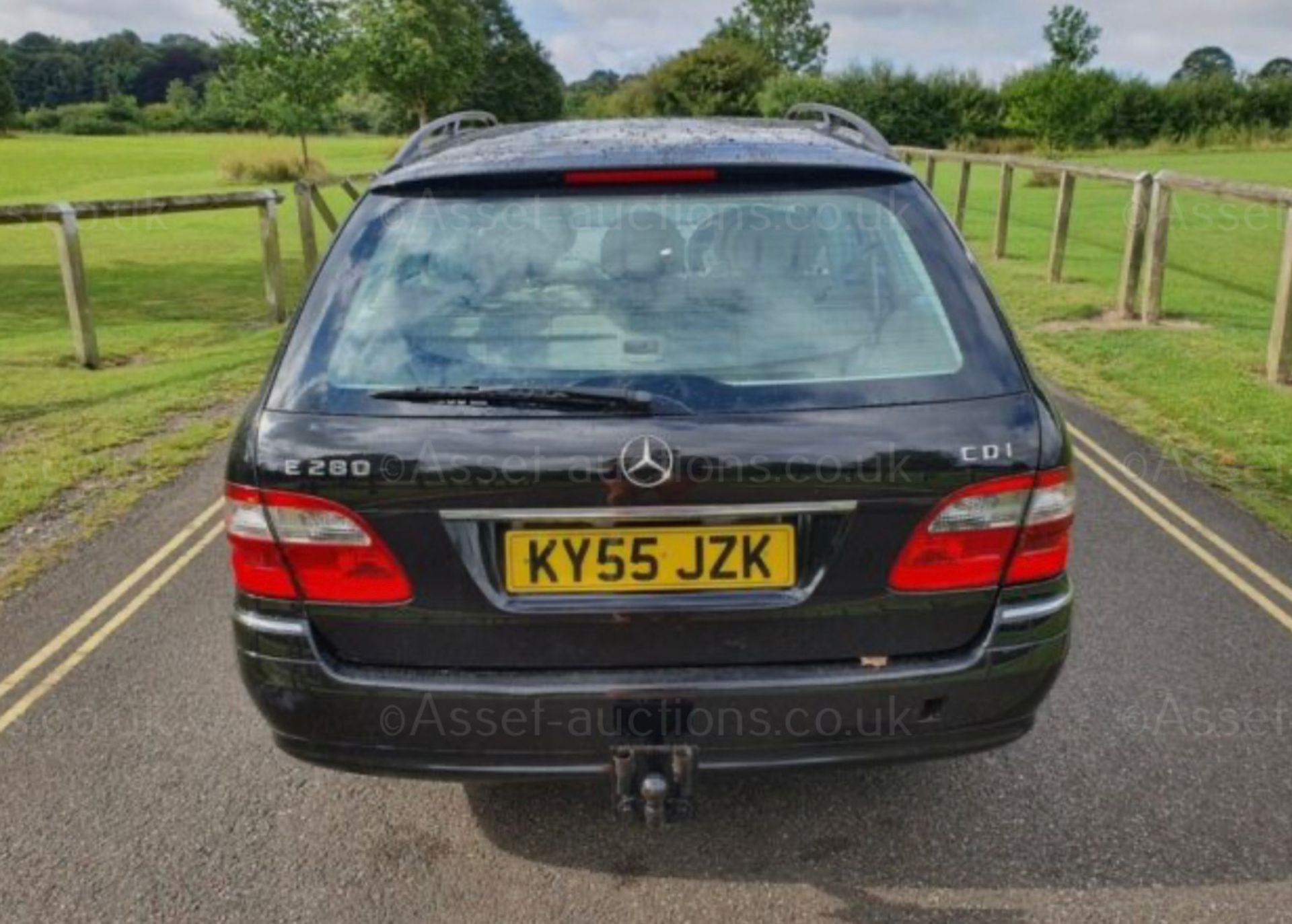 2005 MERCEDES E280 CDI AVANTGARDE AUTO BLACK ESTATE, 3.0 DIESEL ENGINE, 107K MILES *NO VAT* - Image 4 of 10