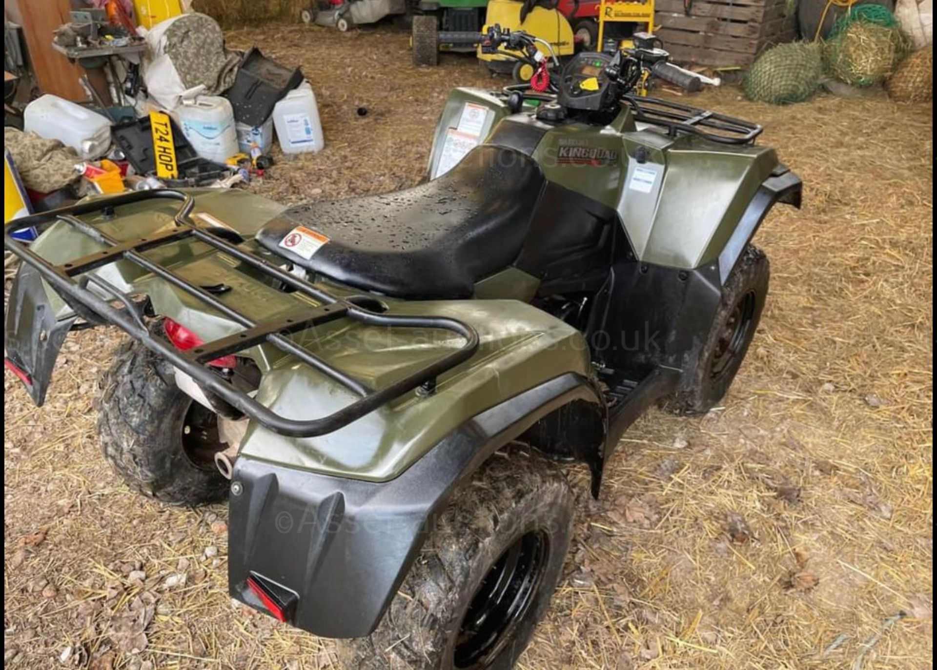2018 SUZUKI KING QUAD 400 4WD FARM QUAD BIKE, RUNS AND DRIVES WELL, SHOWING A LOW 680 HOURS - Image 5 of 7