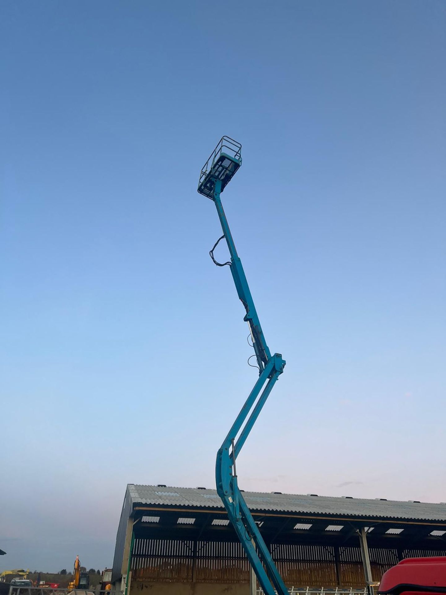 GENIE Z4525 BOOM LIFT, PLATFORM HEIGHT 45ft, 9 inches, 13.9 m, POWER STEERING *NO VAT* - Image 6 of 7