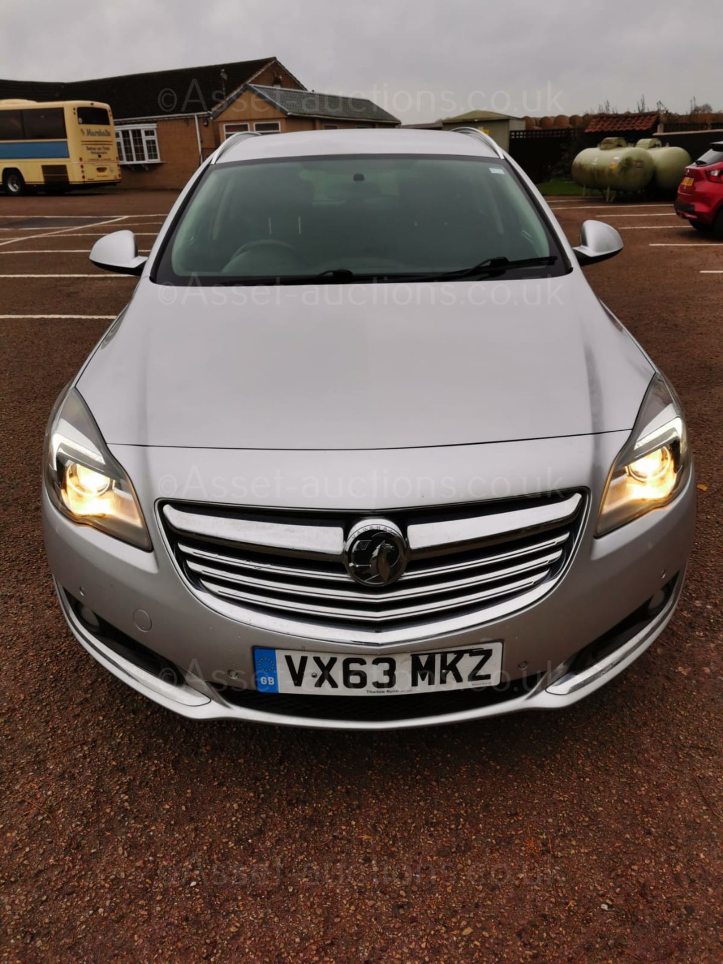 2013/63 VAUXHALL INSIGNIA DSIGN NAV CDTI ECO SS SILVER ESTATE, 83,447 MILES *NO VAT* - Image 2 of 29