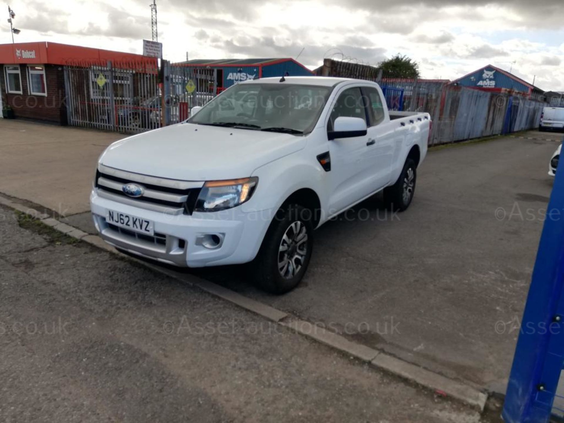 FORD RANGER XL 4X4 TDCI WHITE PICK UP, 2.2 DIESEL, 157K MILES, ALLOY WHEELS, AIR CON *PLUS VAT*