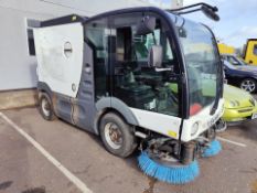 2014/64 REG SCARAB MC200 WHITE ROAD SWEEPER, YEAR 2014, REG YJ64 KRV *PLUS VAT*