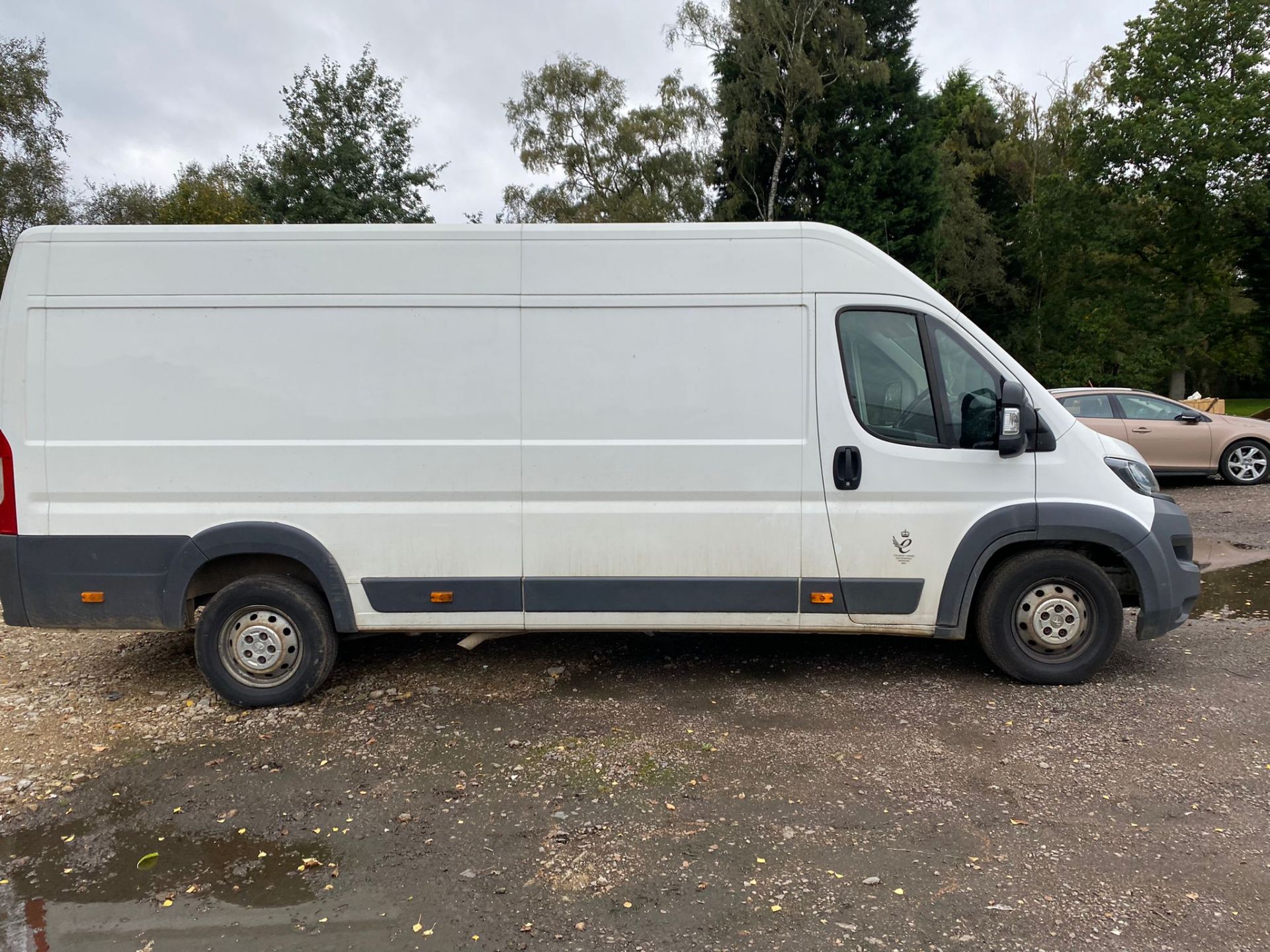 2017 PEUGEOT BOXER 435 PRO L4H2 BLUE HDI WHITE PANEL VAN, 106K MILES, 2.0 DIESEL *PLUS VAT* - Image 6 of 7