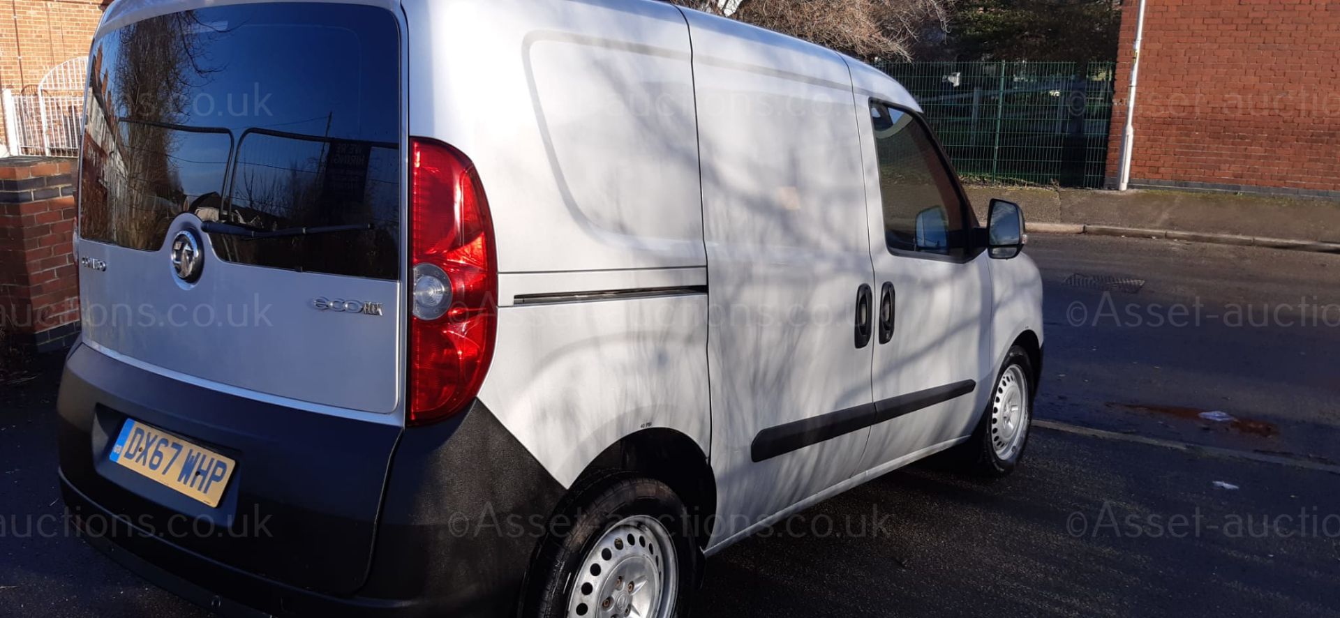 2017/67 VAUXHALL COMBO 2300 CDTI ECOFLEX S/S SILVER PANEL VAN, 1248cc DIESEL *PLUS VAT* - Image 4 of 9