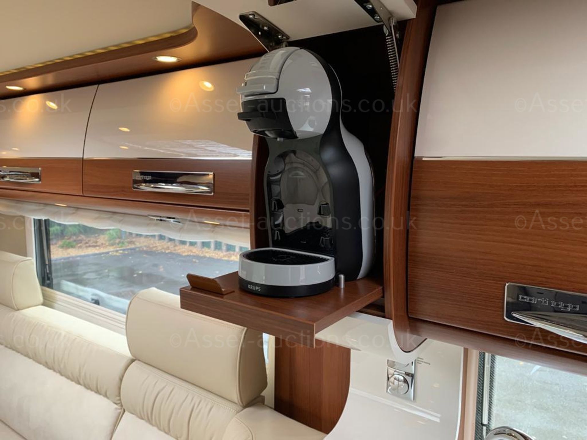 2020 CARTHAGO LINER-FOR-TWO 53L MOTORHOME, SHOWING 4529 MILES, MINT CONDITION *NO VAT* - Image 18 of 33