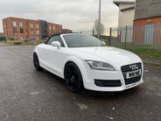 2008 AUDI TT TFSI WHITE CONVETIBLE, 2.0 PETROL, 77,786 MILES, MANUAL, PRIVATE PLATE INCLUDED *NO VAT