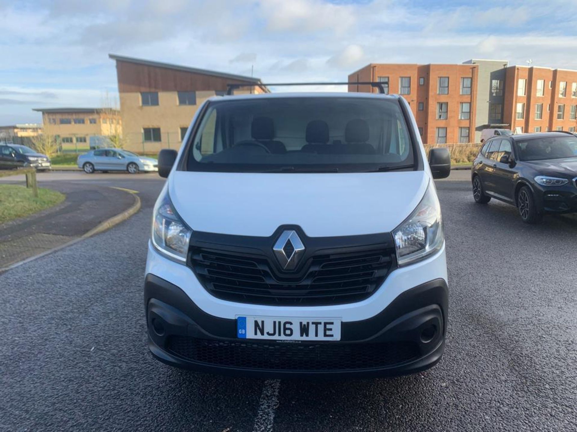 2016 RENAULT TRAFIC SL27 BUSINESS DCI WHITE PANEL VAN, 105,194 MILES, 1.6 DIESEL *NO VAT* - Image 2 of 19