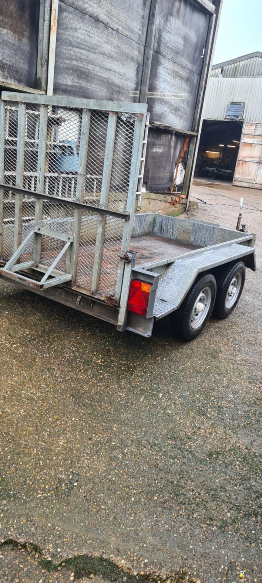 8 x 4 TWIN AXLE PLANT TRAILER, ALL LIGHTS WORK *NO VAT* - Image 5 of 6