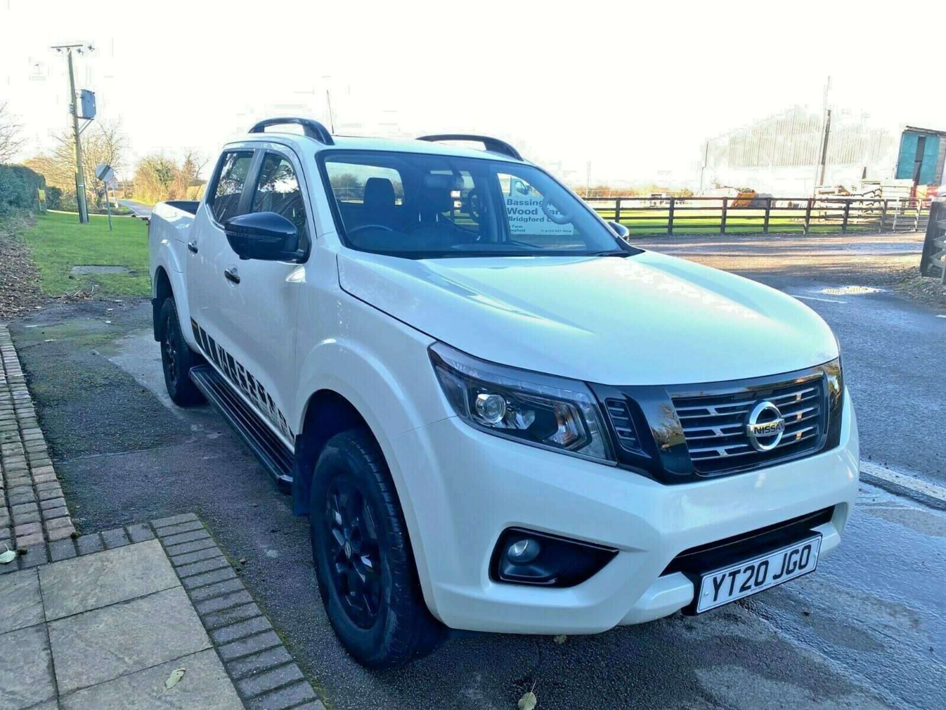 2020 NISSAN NAVARA N-GUARD DCI AUTO 4WD WHITE PICK UP, 1 OWNER FROM NEW, 21,971 MILES *PLUS VAT*