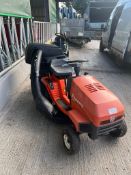 HUSQVARNA RIDE ON LAWN MOWER WITH COLLECTOR, 10hp BRIGGS AND STARTTON ENGINE *NO VAT*