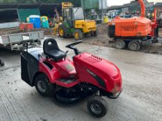 MOUNTFIELD 1436 RIDE ON LAWN MOWERS, 13.5hp BRIGGS AND STRATTON ENGINE *NO VAT*