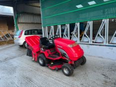 COUNTAX C300H RIDE ON LAWN MOWER, RUNS WORKS AND CUTS WELL, 13hP HONDA ENGINE *NO VAT*