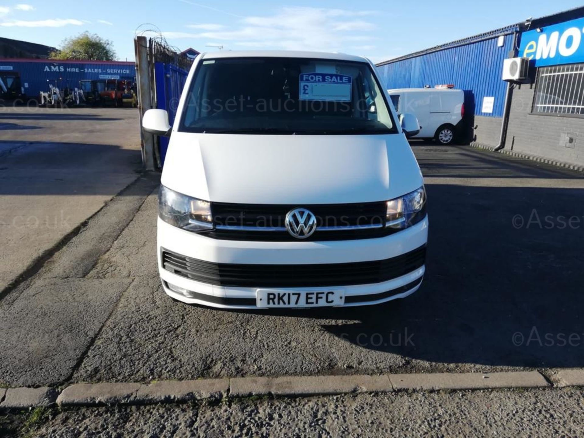 2017 VOLKSWAGEN TRANSPORTER T30 H-LN TDI WHITE PANEL VAN, 2.0 DIESEL, 126K MILES *PLUS VAT* - Image 2 of 12