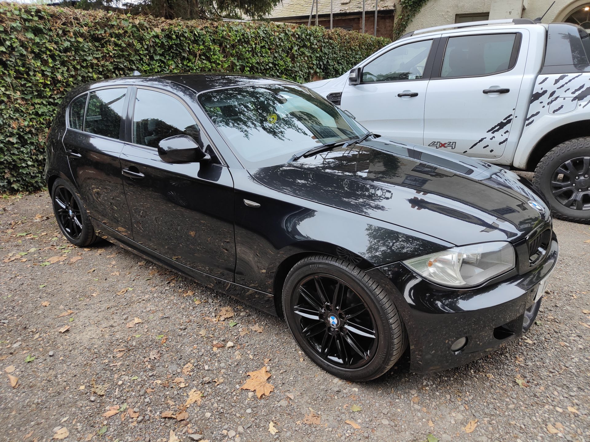 2010/10 REG BMW 116I M SPORT 2.0 PETROL MANUAL BLACK 5 DOOR HATCHBACK *NO VAT* - Image 2 of 27