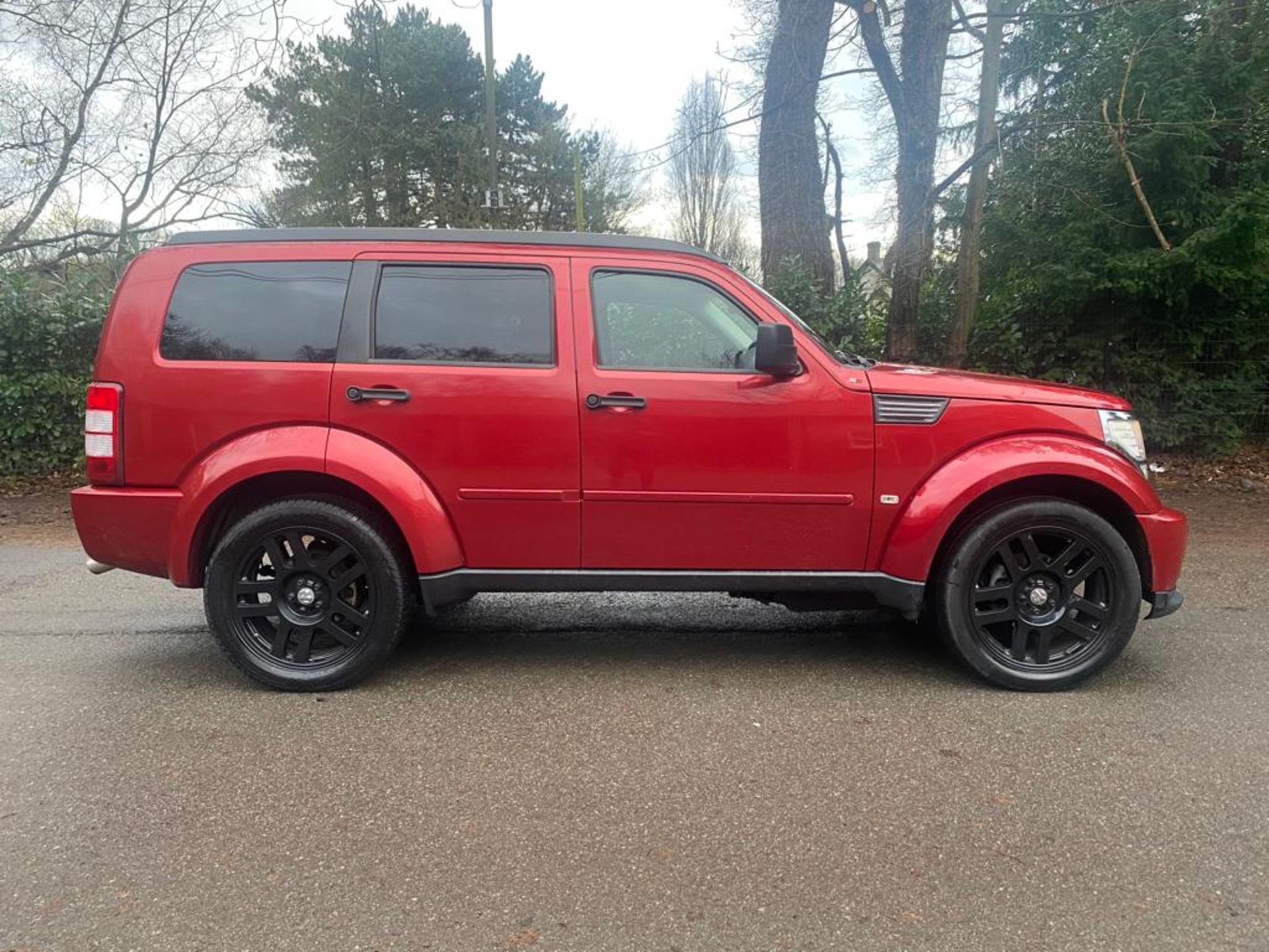 2007 DODGE (USA) NITRO SXT CRD AUTO 4x4 RED ESTATE, 109K MILES, HEATED SEATS *NO VAT* - Image 8 of 12