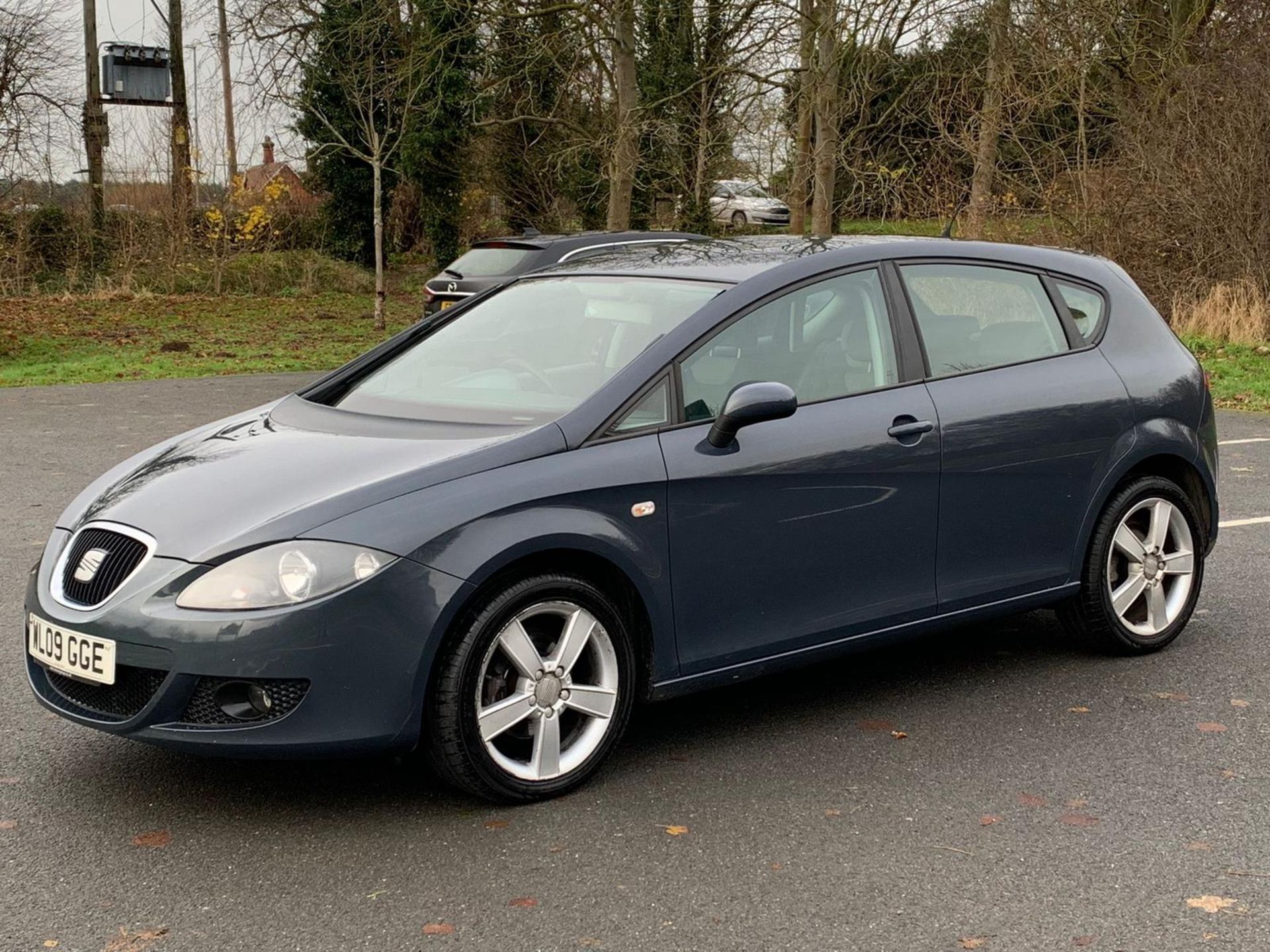 2009 SEAT LEON EMOCION 1.9 TDI GREY HATCHBACK, 109K MILES WITH FULL SERVICE HISTORY *NO VAT* - Image 2 of 11