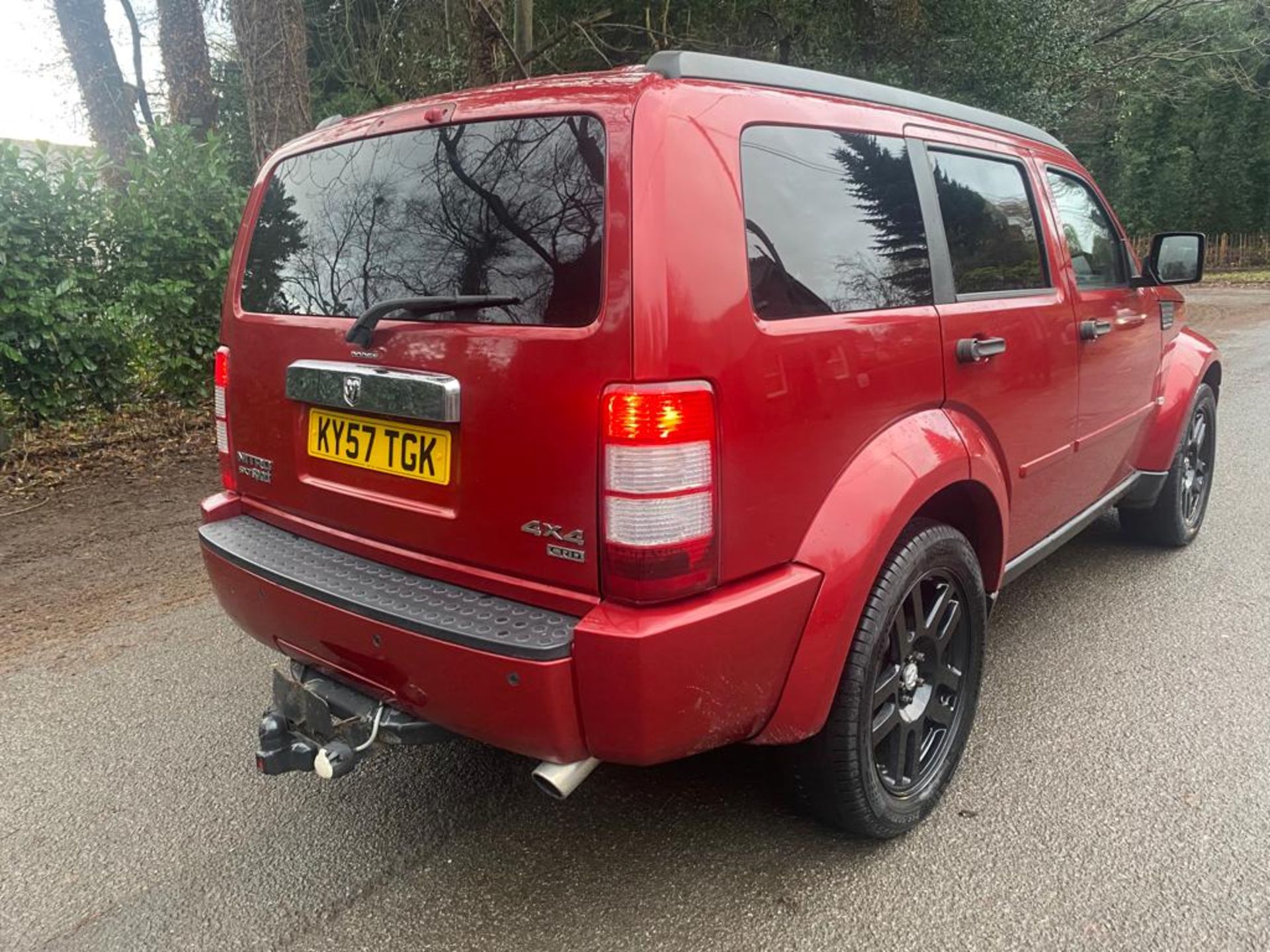 2007 DODGE (USA) NITRO SXT CRD AUTO 4x4 RED ESTATE, 109K MILES, HEATED SEATS *NO VAT* - Image 7 of 12