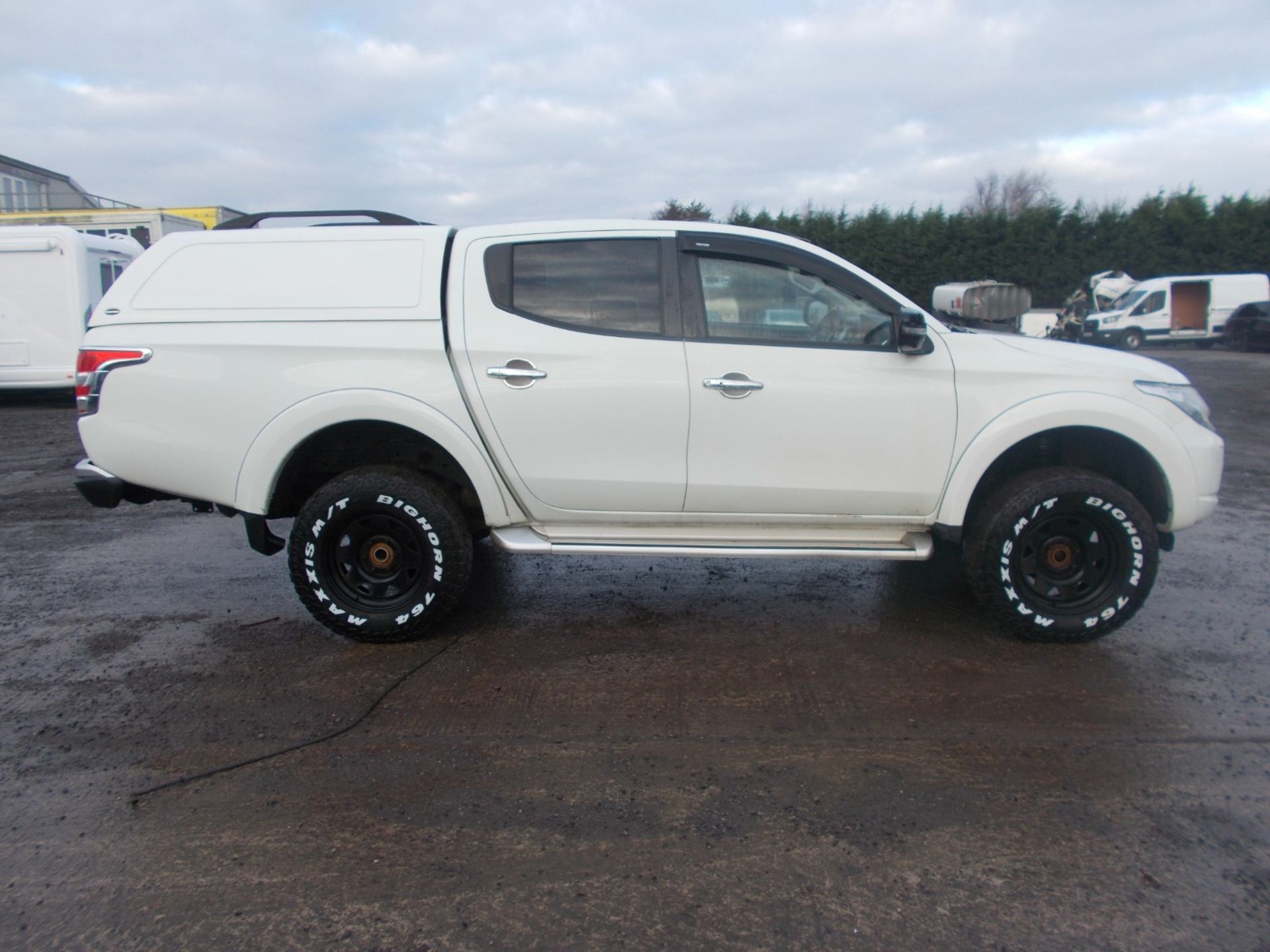 2018 MITSUBISHI L200 BARBARIAN DI-D WHITE PICK UP, 23K MILES, 2.5 DIESEL, 2 KEYS *PLUS VAT* - Image 8 of 28