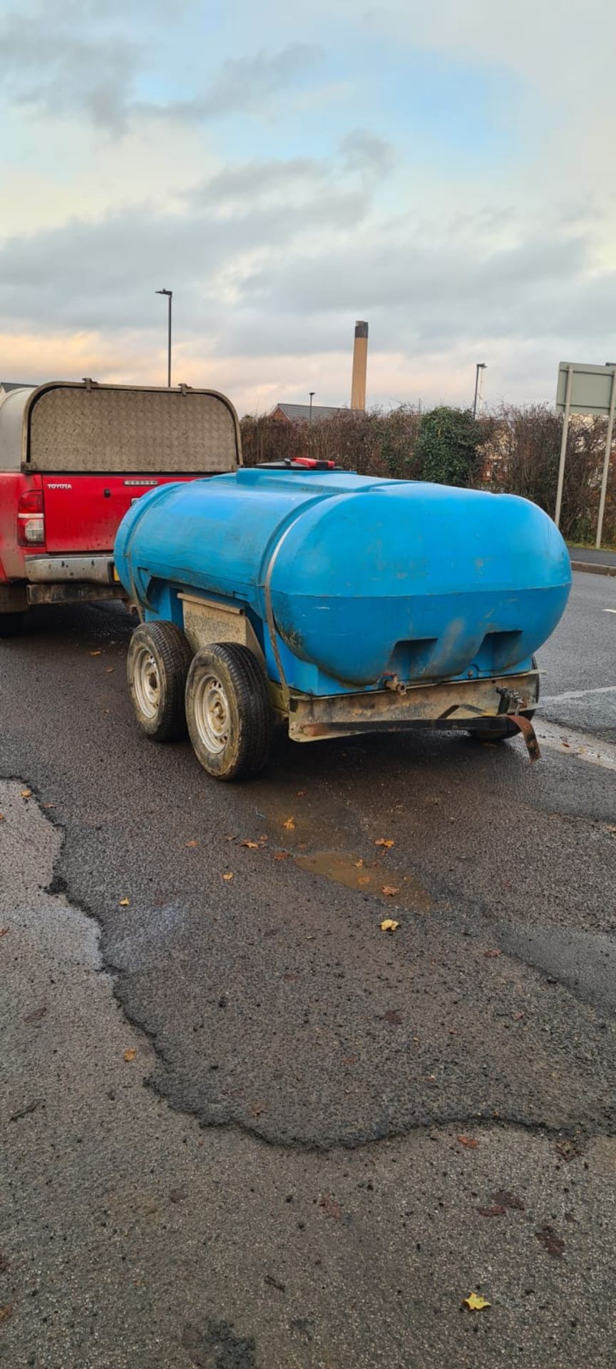 TWIN AXEL 2000 LITRE WATER BOWSER TRAILER *PLUS VAT* - Image 4 of 5