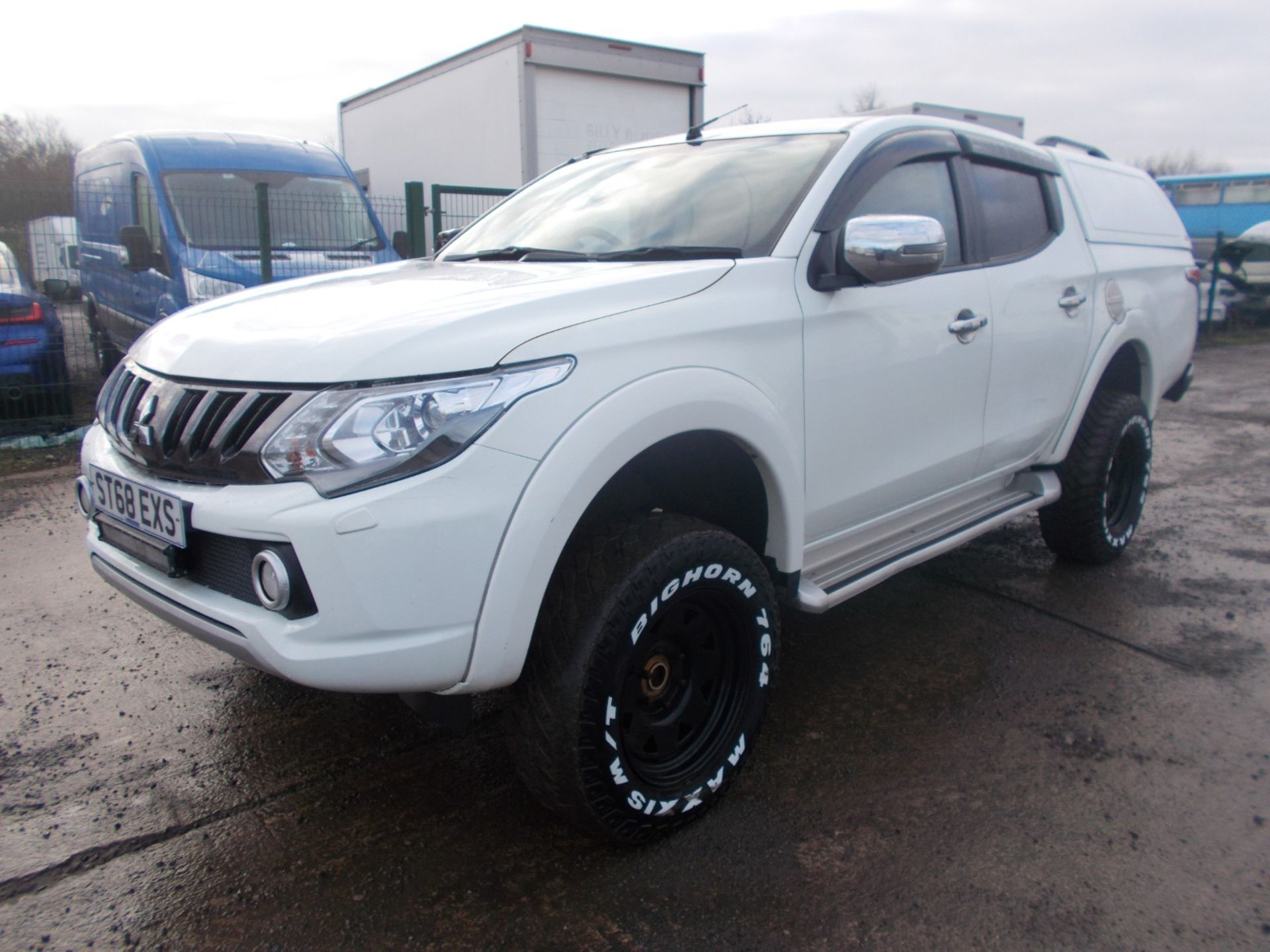 2018 MITSUBISHI L200 BARBARIAN DI-D WHITE PICK UP, 23K MILES, 2.5 DIESEL, 2 KEYS *PLUS VAT* - Image 3 of 28