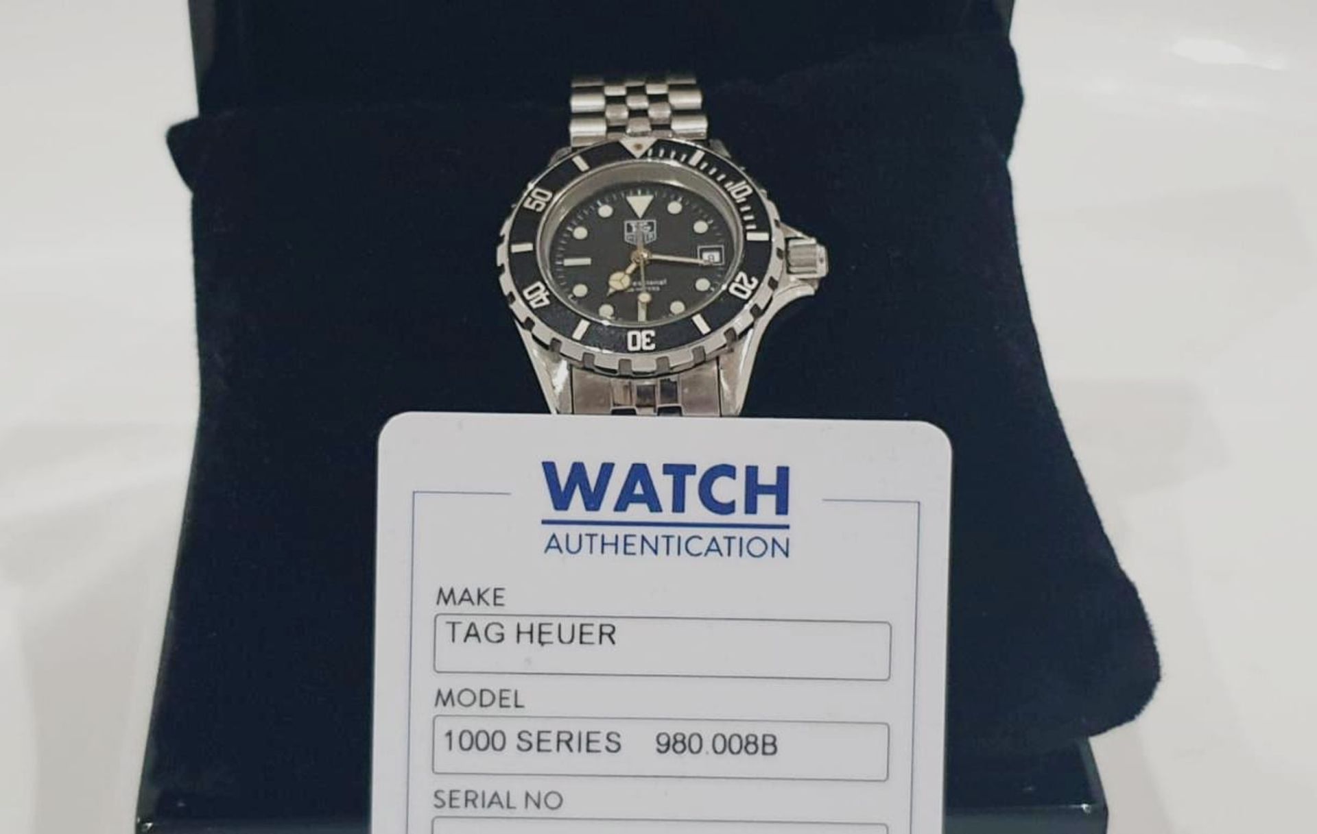 TAG HEUER PROFESSIONAL WOMENS WATCH 28MM, Black & Steel, GUARANTEE CARD, STUNNING WATCH - Image 3 of 11