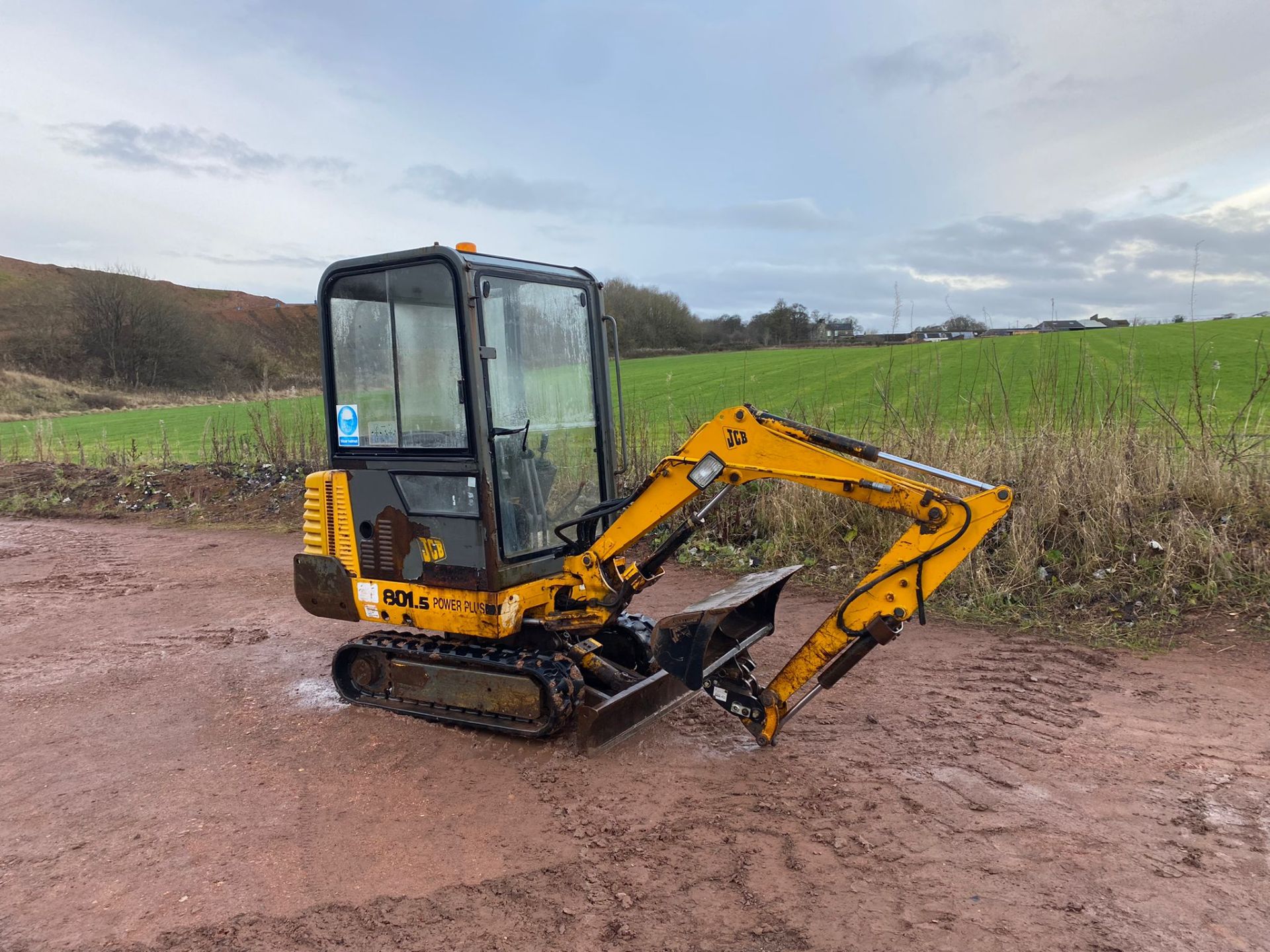 1997 JCB 801.5 POWER PLUS RUBBER TRACKED EXCAVATOR / DIGGER (P744 MVR) *PLUS VAT* - Image 2 of 18