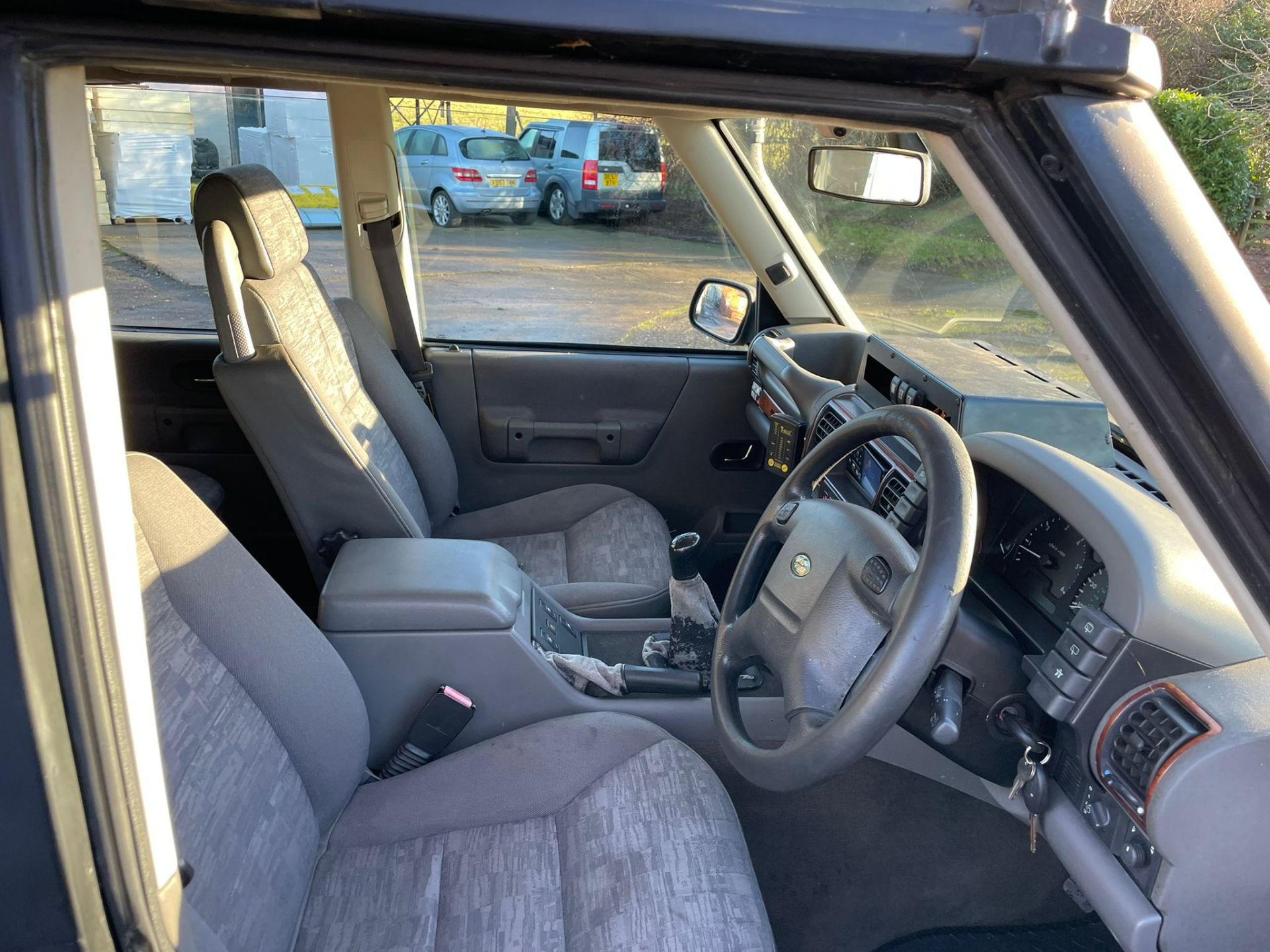 2002 LAND ROVER DISCOVERY SERENGETI TD5 SILVER ESTATE, 127,141 MILES *NO VAT* - Image 13 of 20