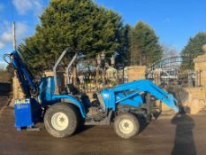 ISEKI COMPACT TRACTOR WITH FRON LOADER, 3 POINT LINKAGE, GRASS TYRES *PLUS VAT*