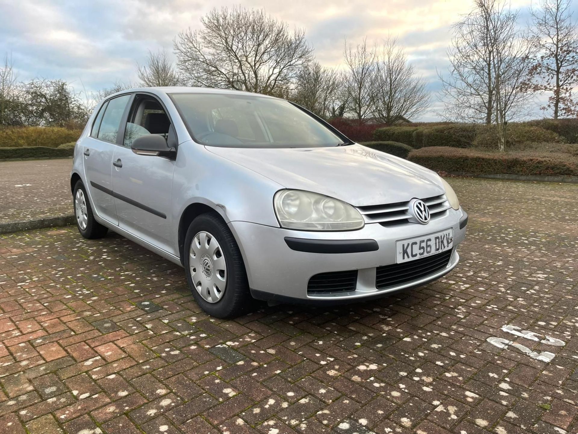 2007 VOLKSWAGEN GOLF S AUTO SILVER HATCHBACK, 115K MILES, 1.6 PETROL *NO VAT*