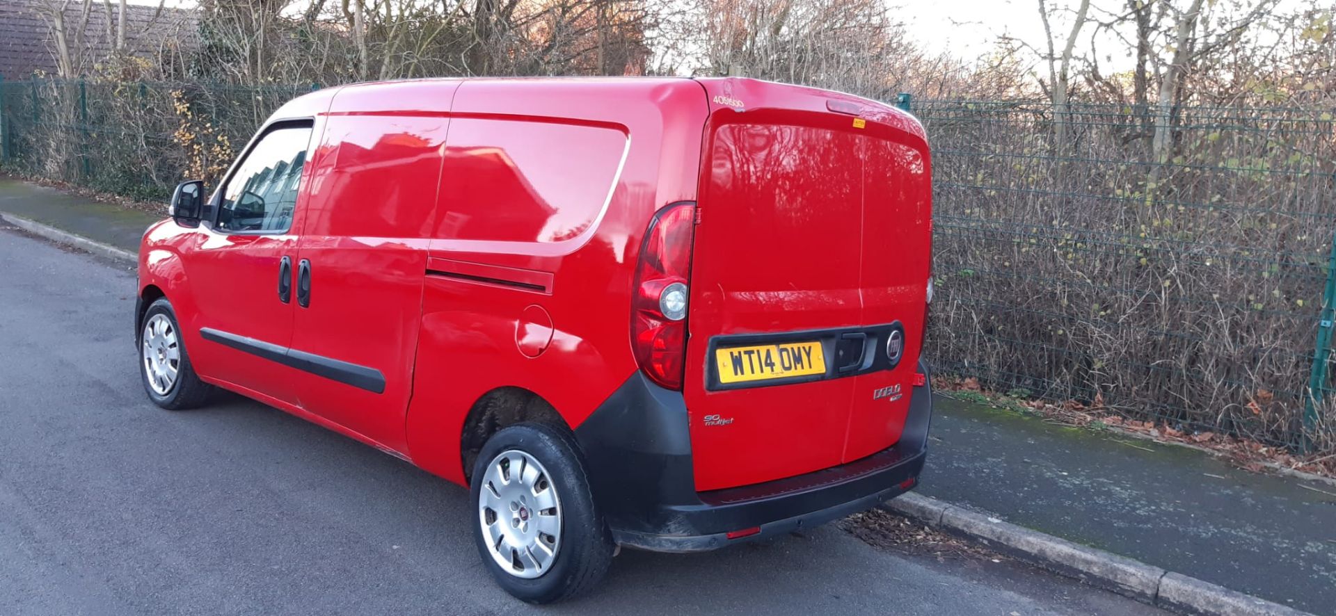 2014 FIAT DOBLO 16V MULTIJET RED PANEL VAN, 44,435 MILES, REVERSING SENSORS *PLUS VAT* - Image 4 of 13