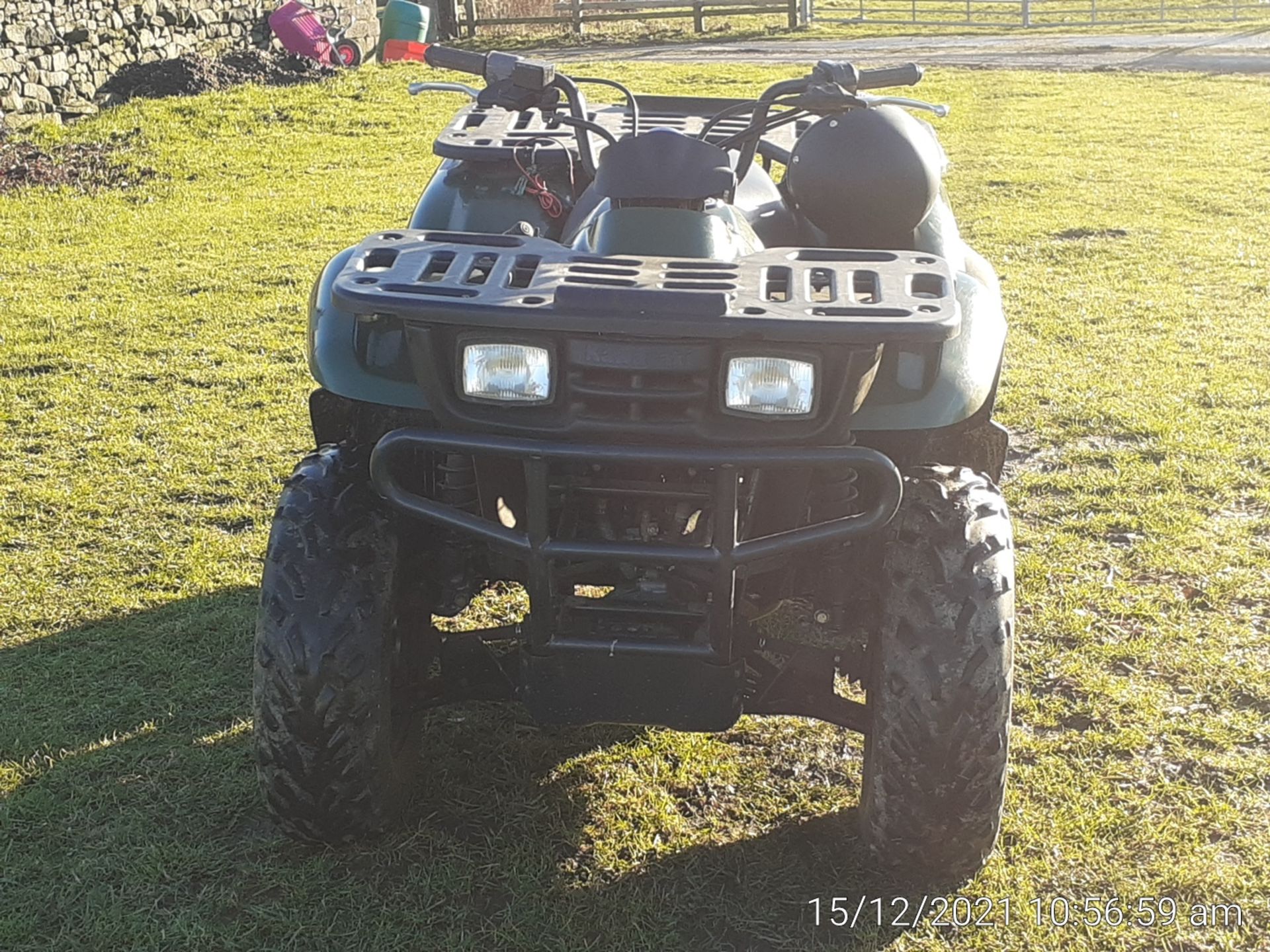 KAWASAKI PRAIRIE 300 4x4 QUAD BIKE, TOW BALL HITCH, FULL TIME 4WD, 1 OWNER FROM NEW *NO VAT* - Image 6 of 7