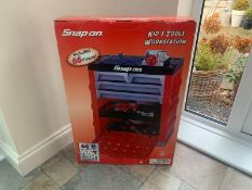 BRAND NEW RARE SNAP ON TOOLS KIDS WORKSTATION, SEALED NEVER OPENED, INCLUDES 66 PIECES *NO VAT*