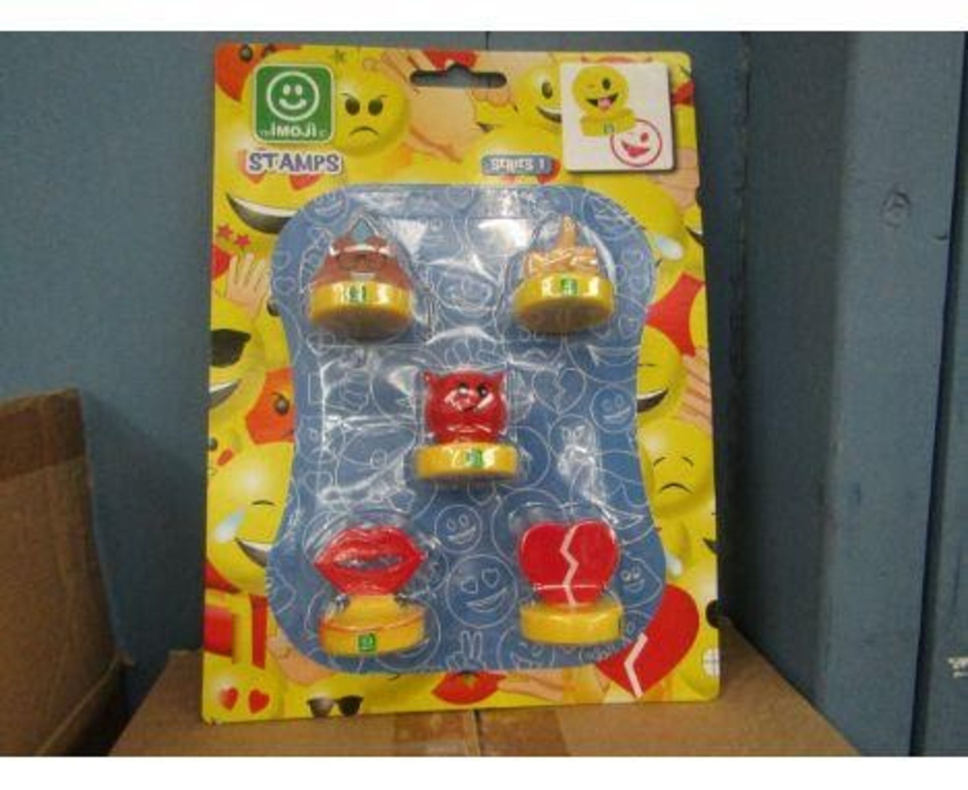 10 x EMOJI STAMPS SETS, NEW AND PACKAGED, RRP £29.90, NO RESERVE *NO VAT*