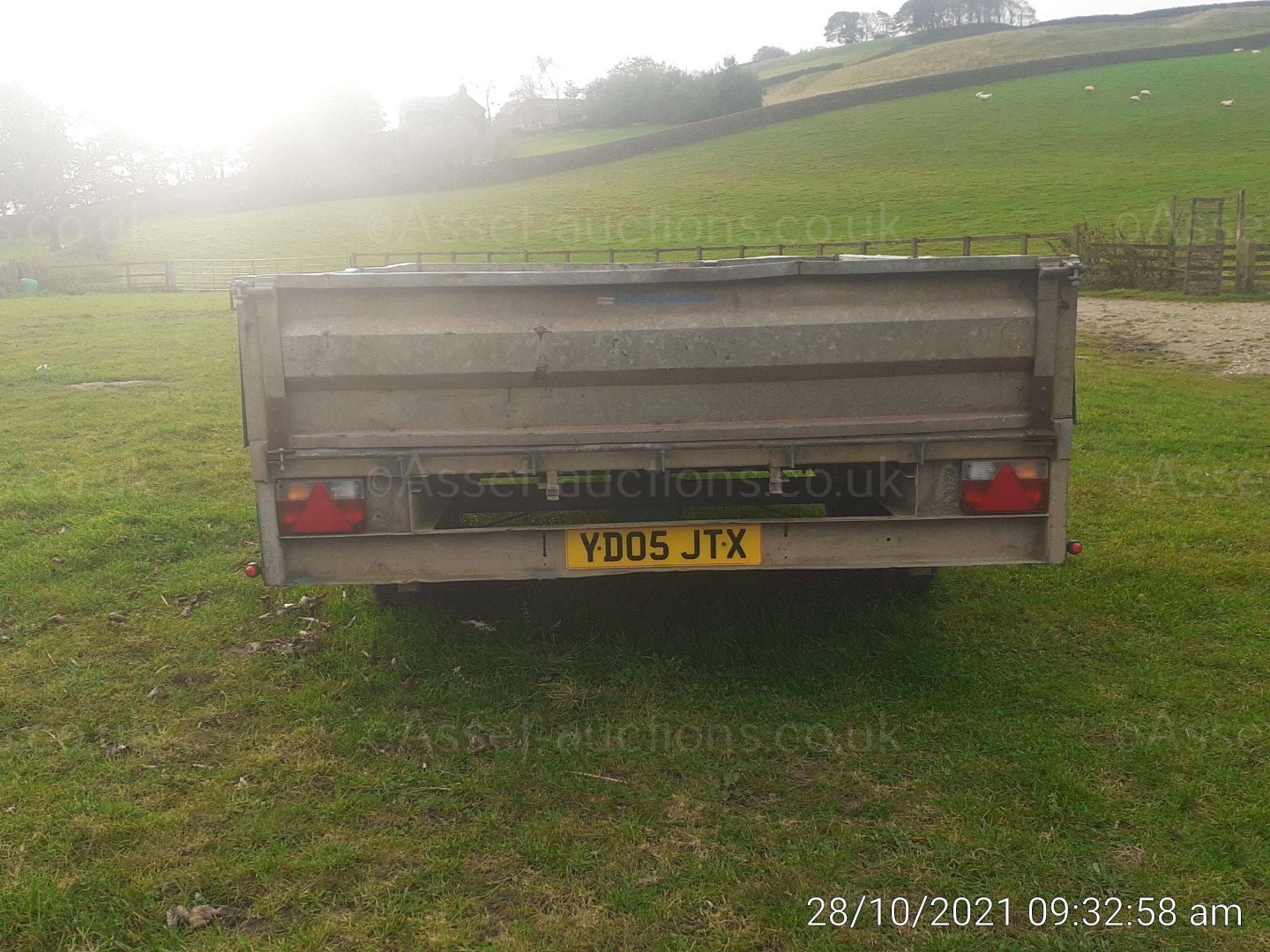 INDESPENSION 10 x 7ft DROPSIDE TRAILER, NEW TYRES AND BRAKE SERVICE, NEW BUFFALO BOARDS *PLUS VAT* - Image 2 of 7