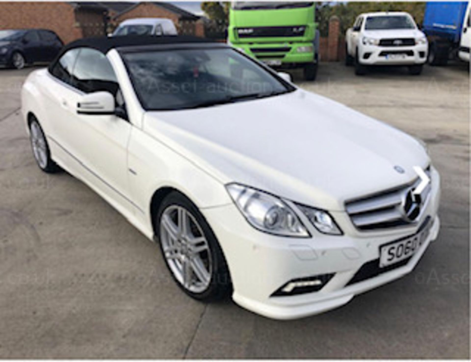 2010 MERCEDES-BENZ E350 SPT CDI BLUEEFI-CY A WHITE CONVERTIBLE, AUTO, 98K MILES WITH FSH *PLUS VAT* - Image 5 of 17