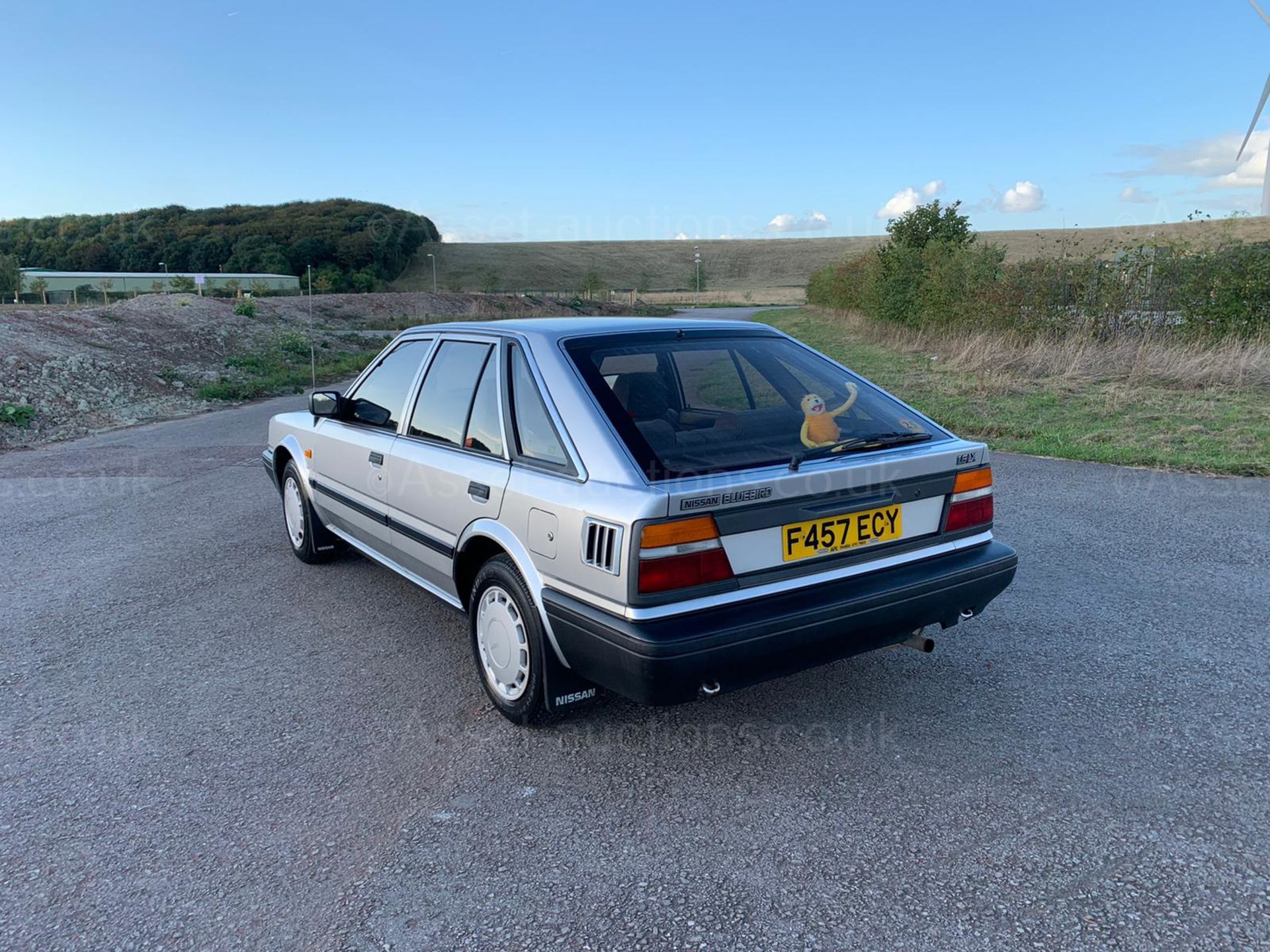 1989 NISSAN BLUEBIRD LX SILVER HATCHBACK, 63K MILES, 1.6 PETROL, POWER STEERING 80s CLASSIC *NO VAT* - Image 5 of 11