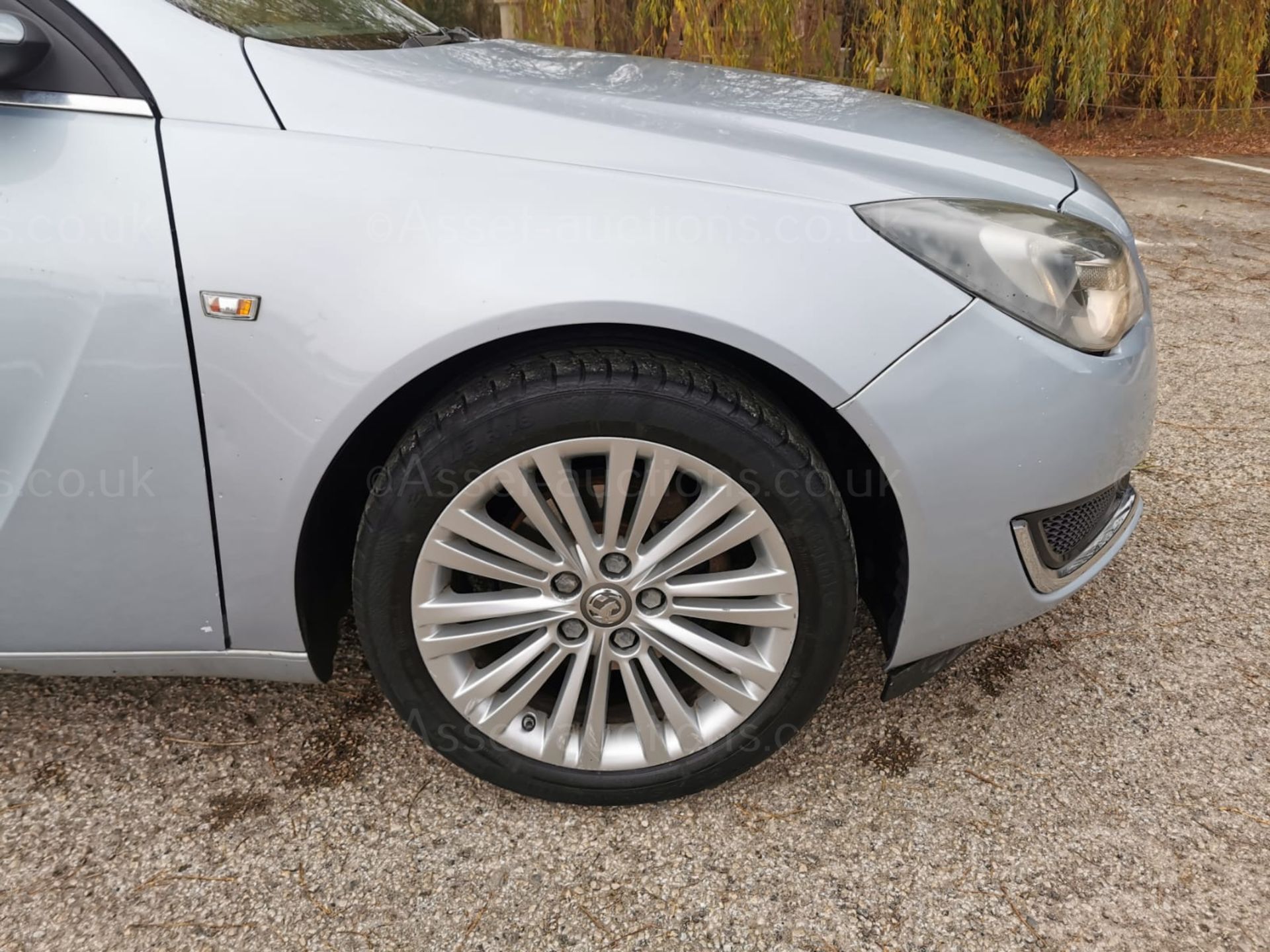 2015 VAUXHALL INSIGNIA DSIGN NAV CDTI ECO SS SILVER HATCHBACK, 83,799 MILES *NO VAT* - Image 10 of 27