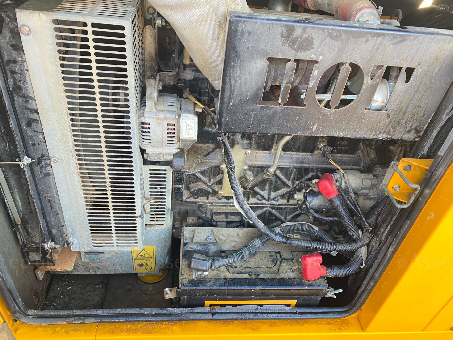 2015 JCB 45 KvA GENERATOR, BOUGHT NEW IN 2016, 4500 HOURS, START RUNS AND PRODUCES POWER *PLUS VAT* - Image 6 of 7
